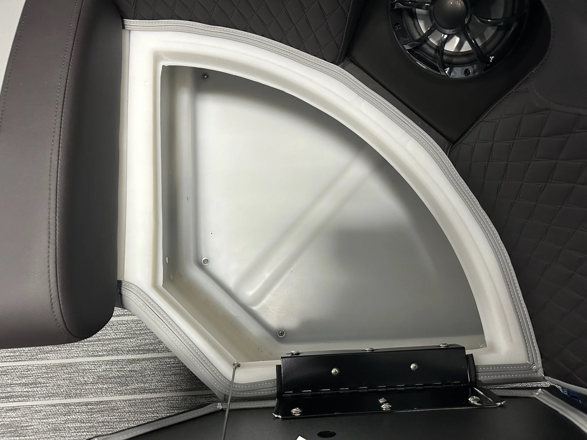 2026 Premier 210SUNSATION Image Thumbnail #26