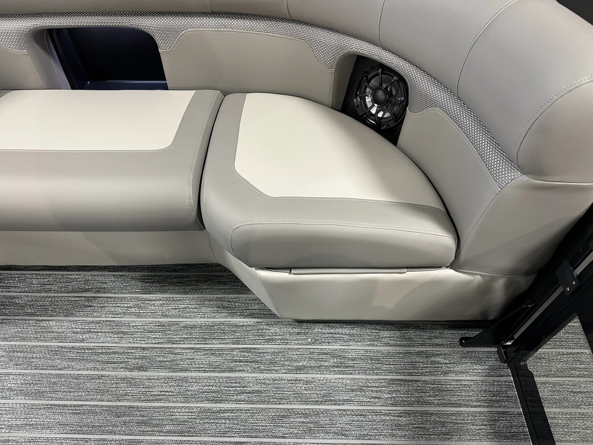 2026 Premier 210SUNSATION Image Thumbnail #50