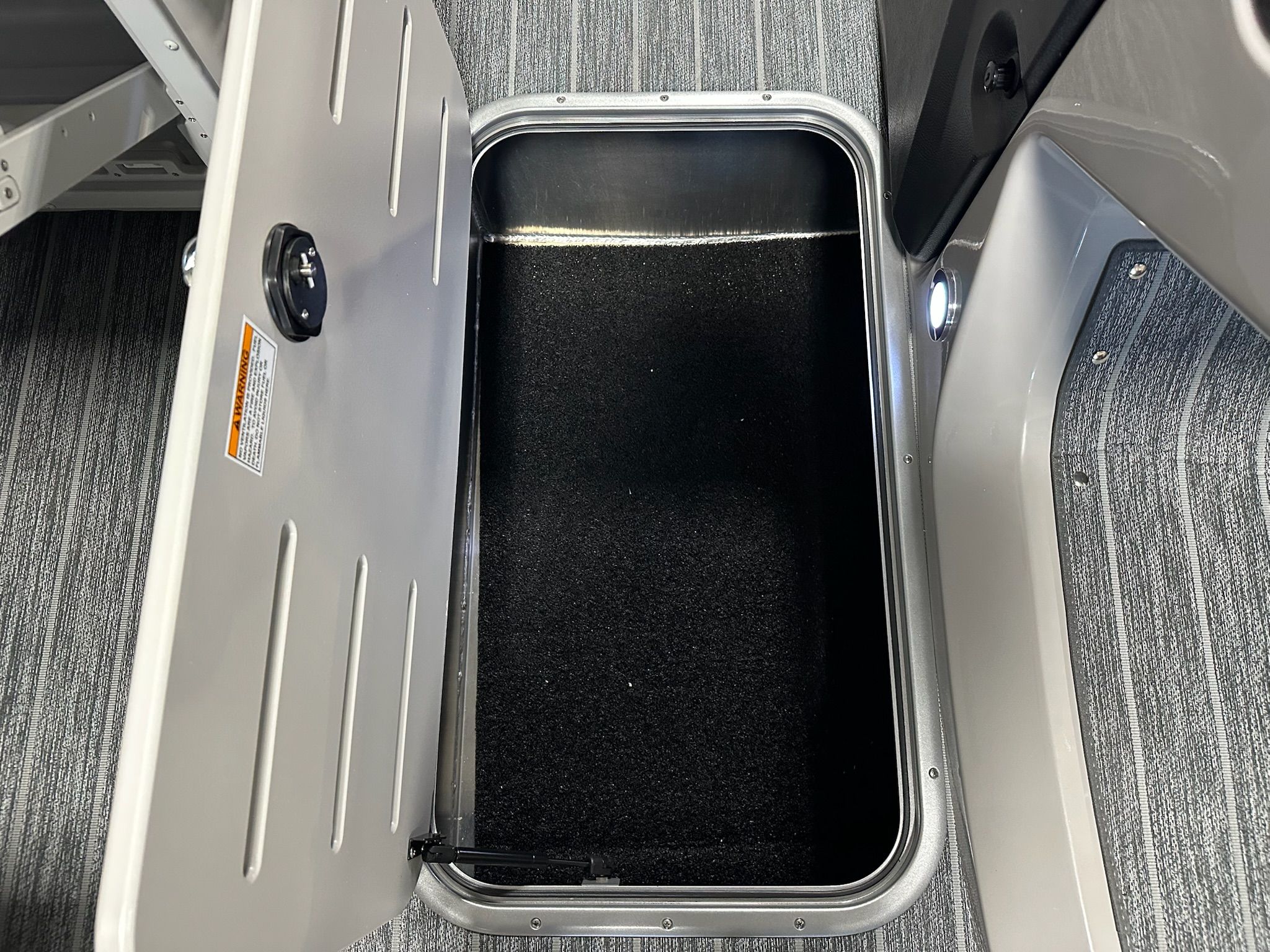 2026 Premier 210SUNSATION Image Thumbnail #39