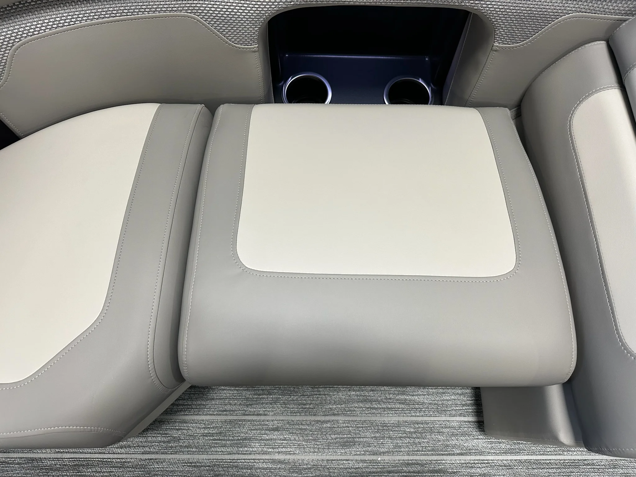 2026 Premier 210SUNSATION Image Thumbnail #19