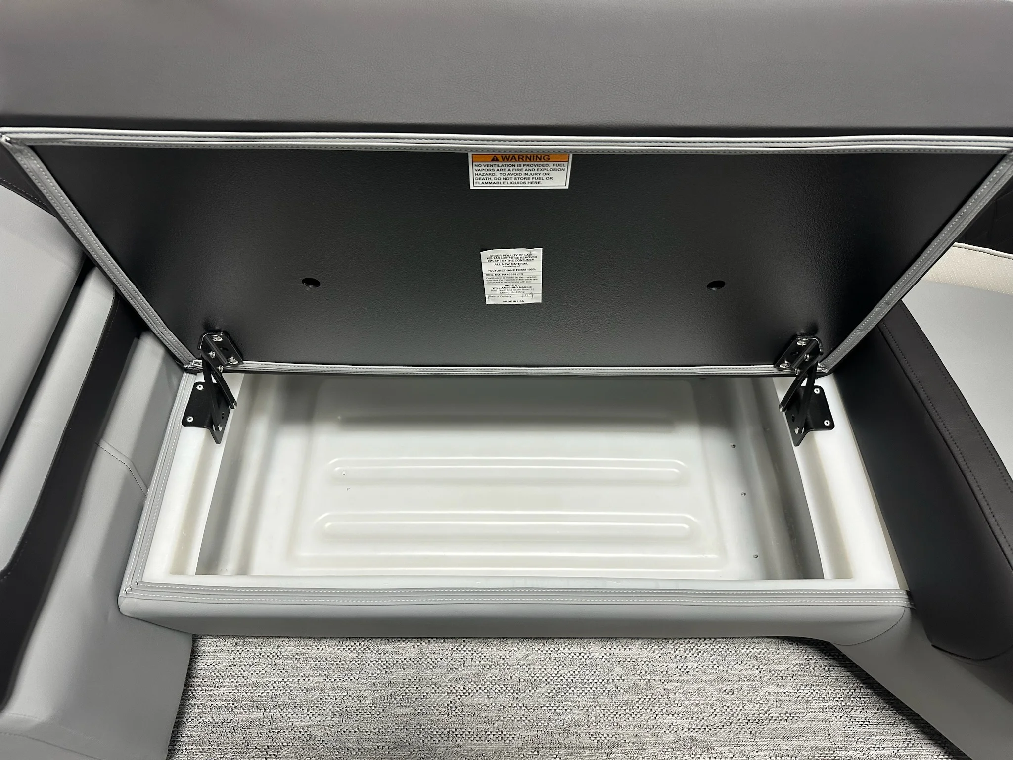 2026 Premier 230SOLARIS Image Thumbnail #46