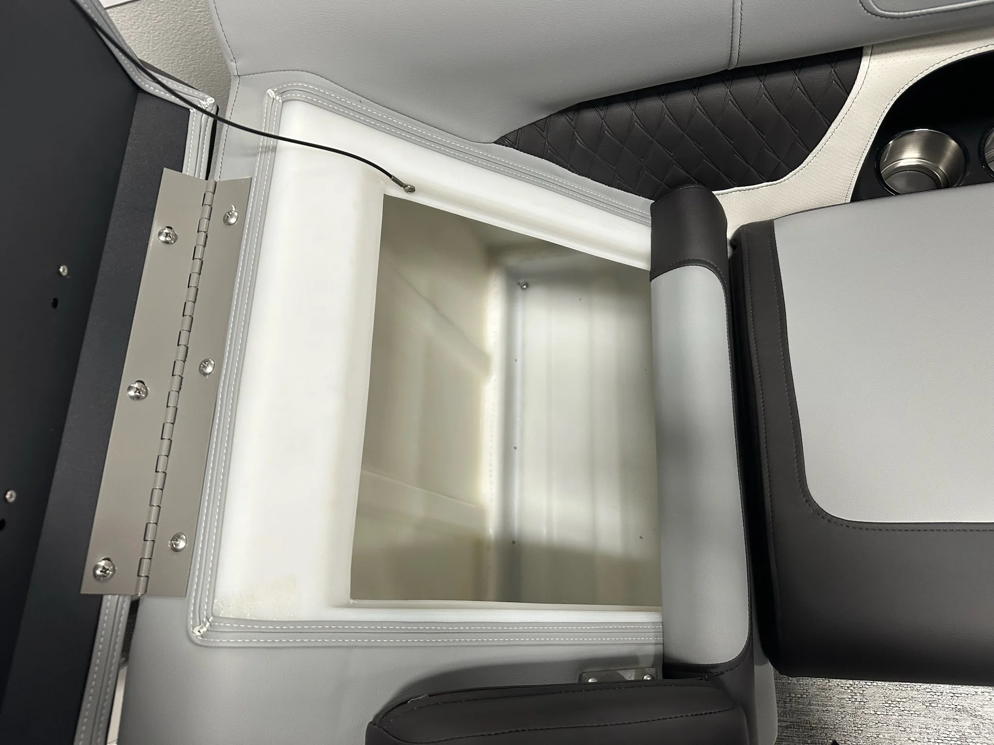 2026 Premier 230SOLARIS Image Thumbnail #50