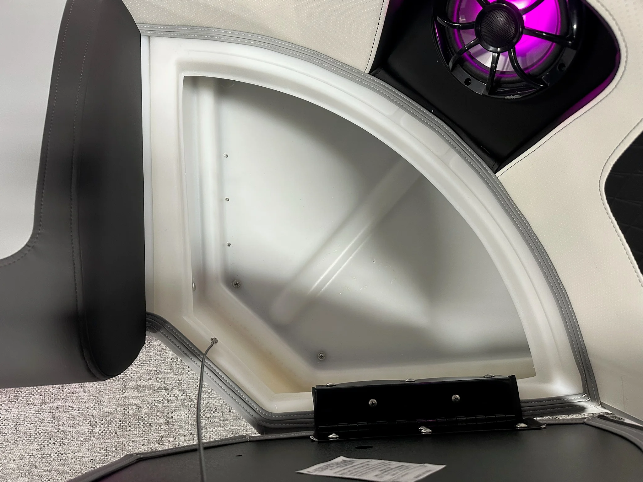 2026 Premier 230SOLARIS Image Thumbnail #74