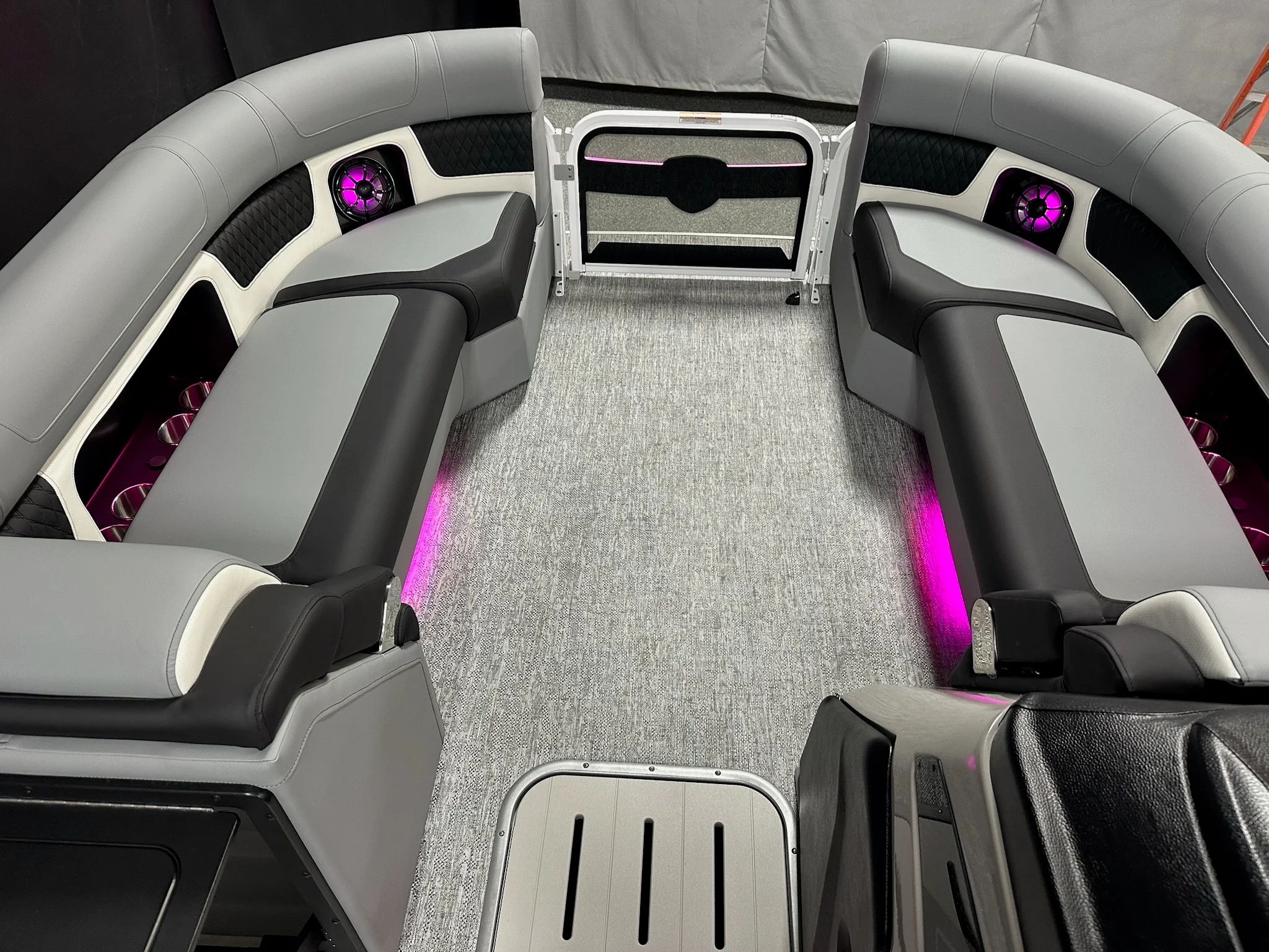 2026 Premier 230SOLARIS Image Thumbnail #68