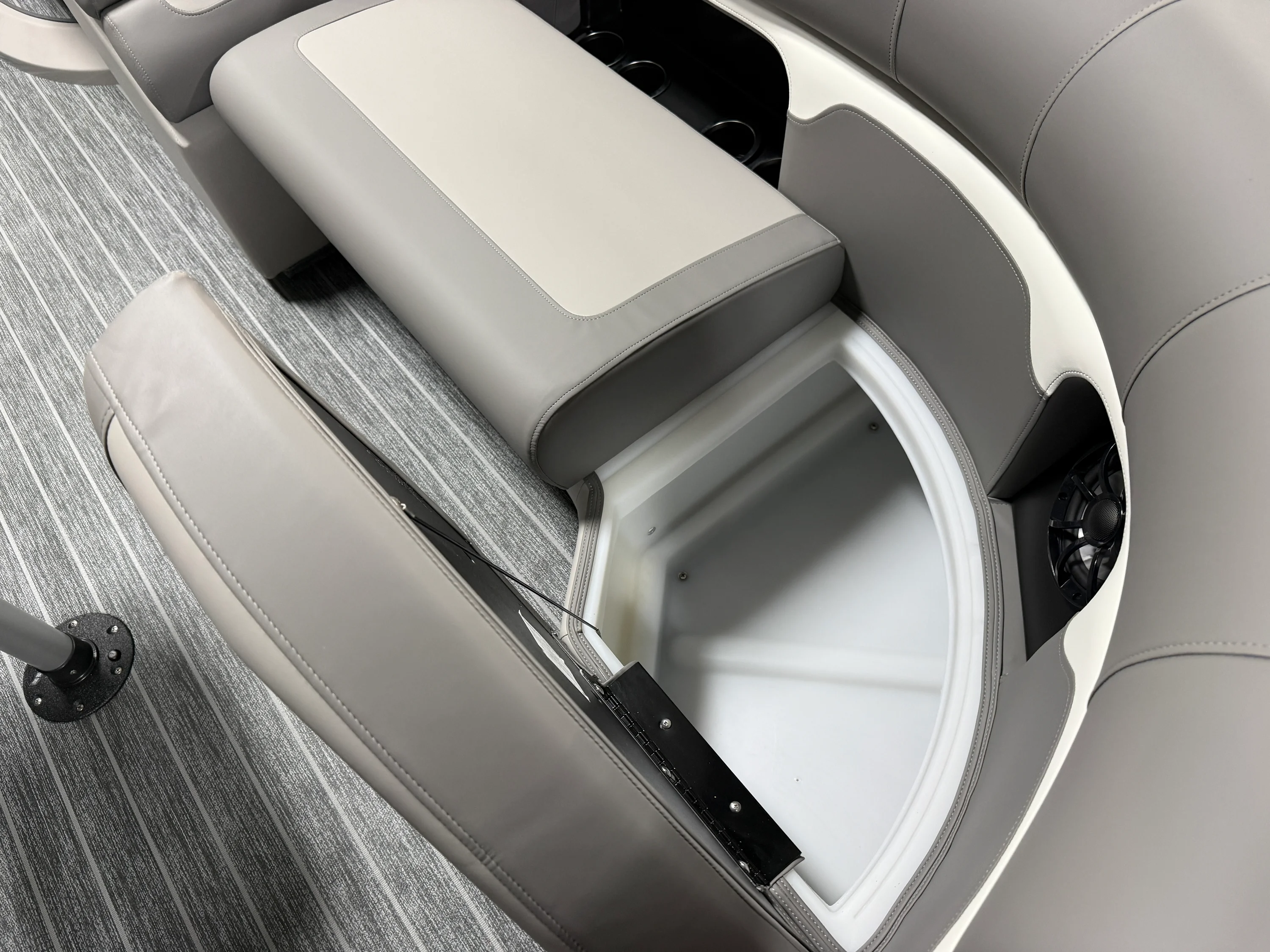 2026 Premier 230SUNSATION Image Thumbnail #53