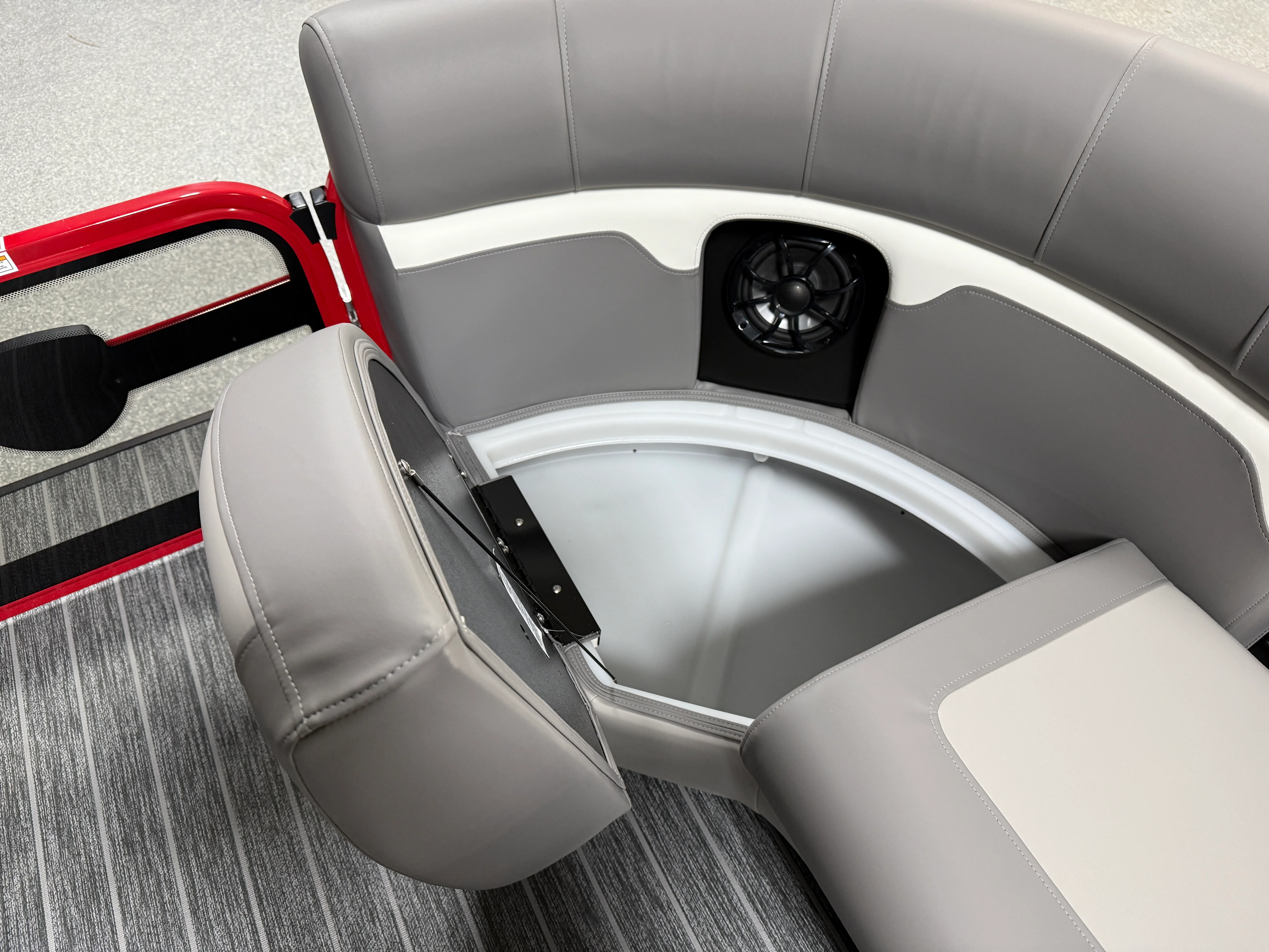 2026 Premier 230SUNSATION Image Thumbnail #20