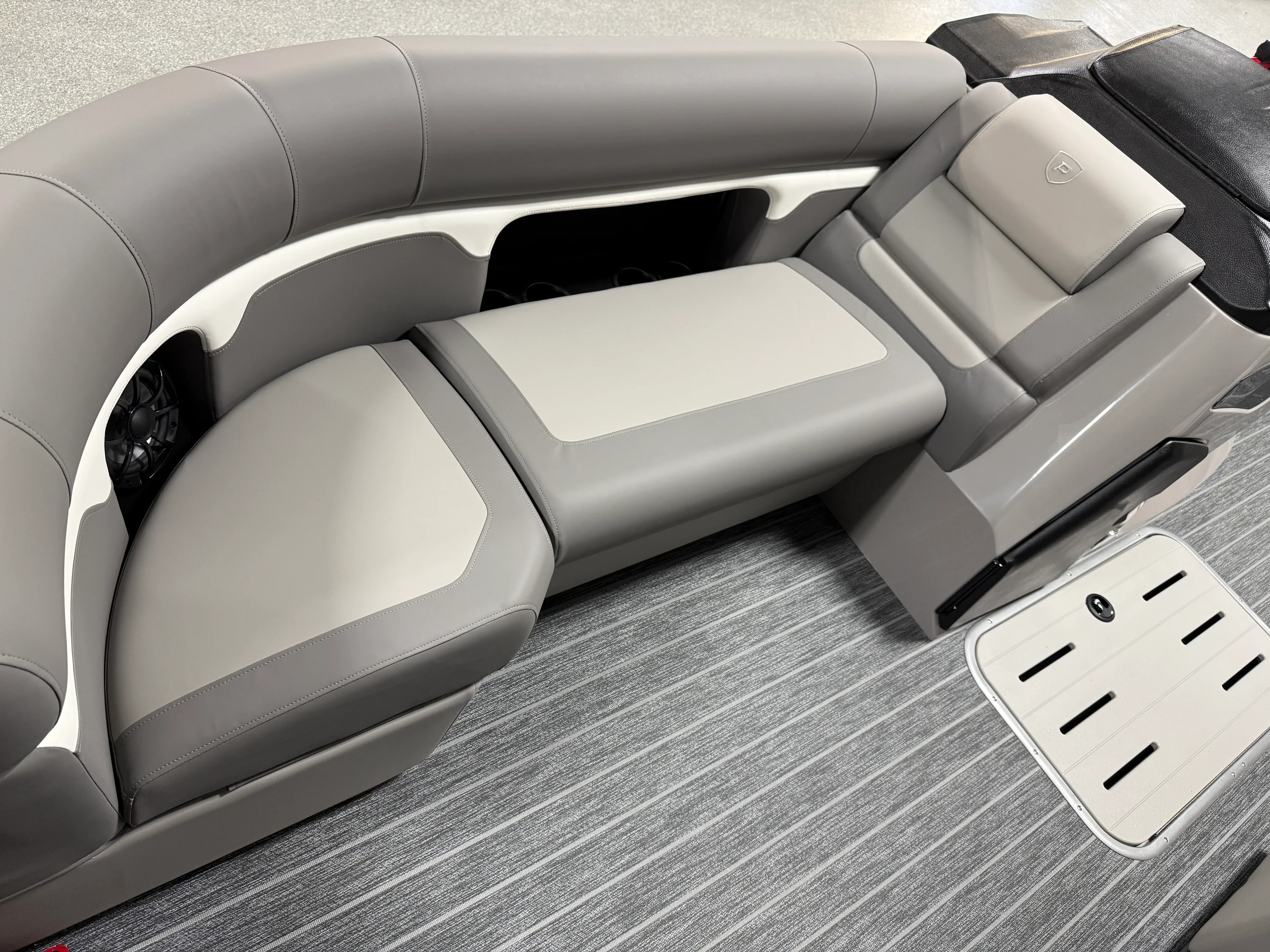 2026 Premier 230SUNSATION Image Thumbnail #19