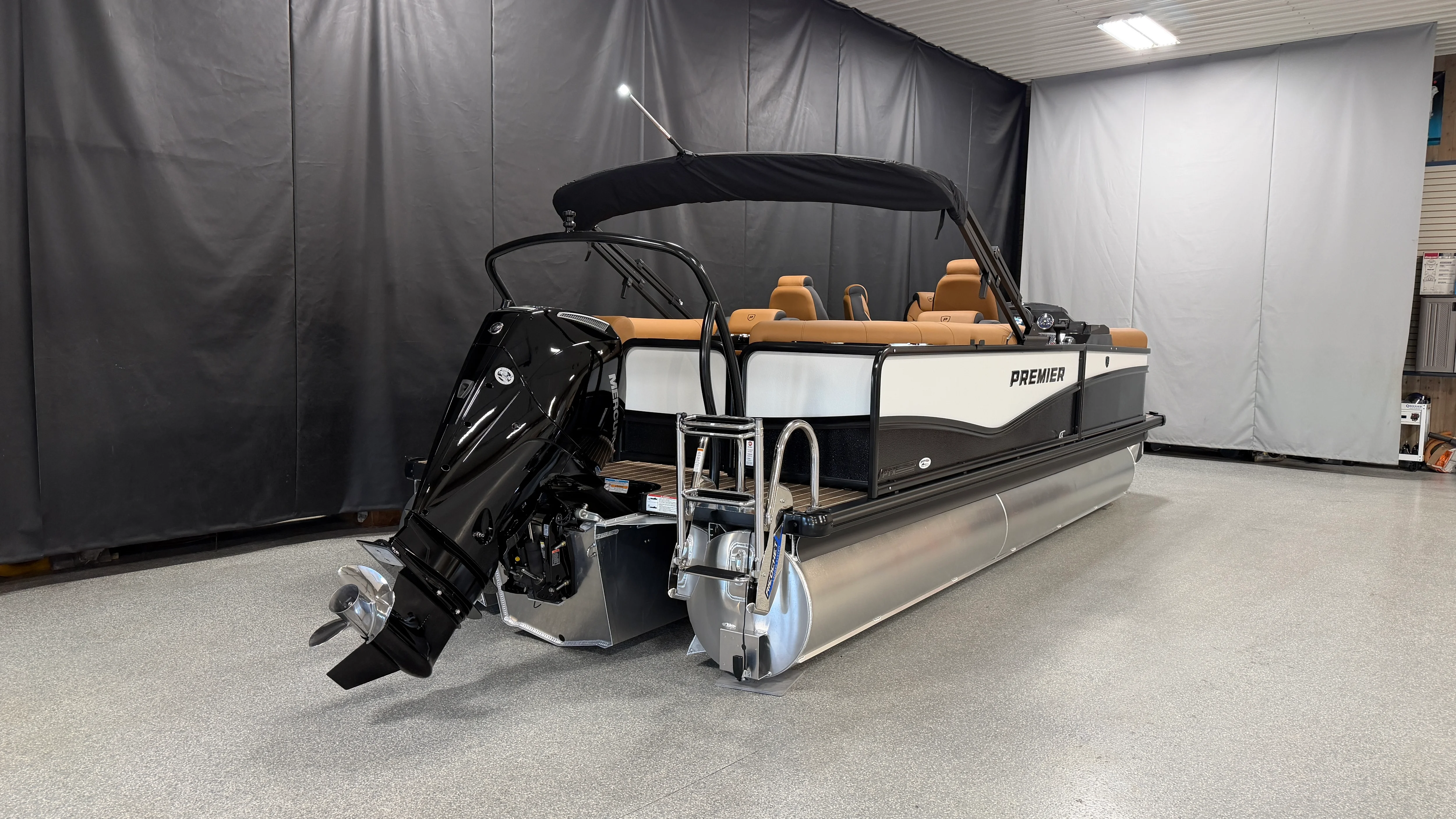 2026 Premier 230SUNSATION Image Thumbnail #2