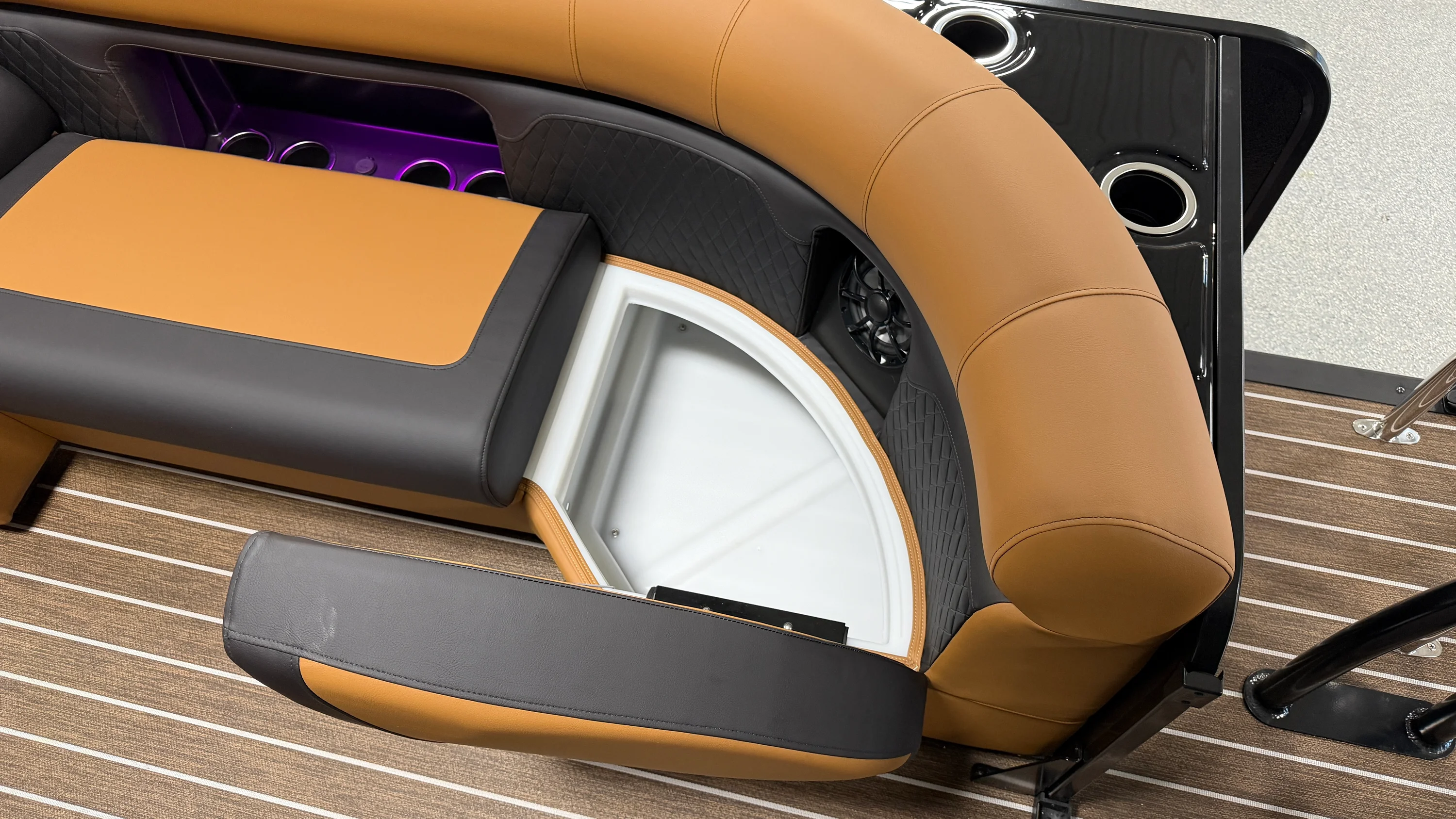 2026 Premier 230SUNSATION Image Thumbnail #28