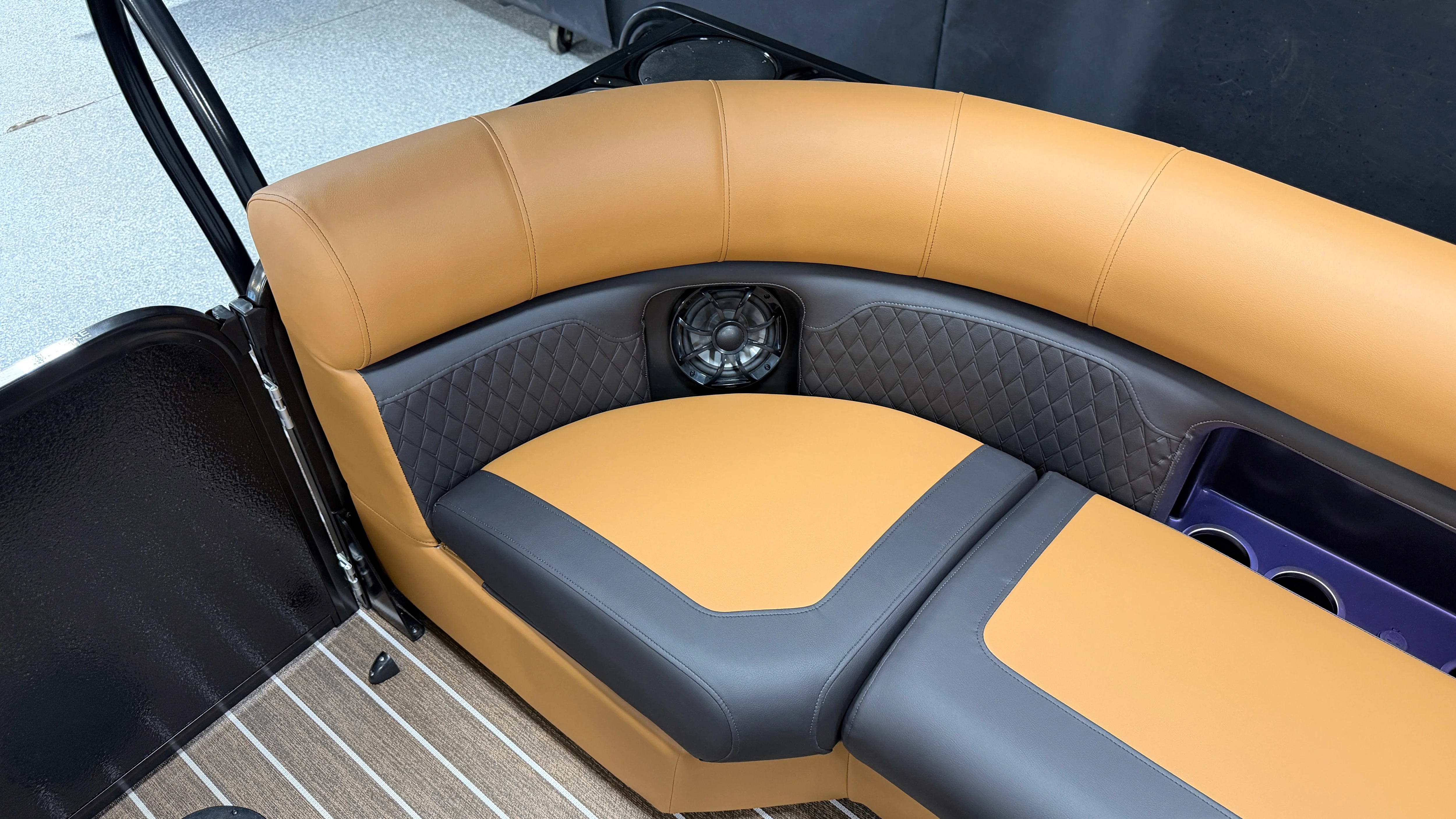 2026 Premier 230SUNSATION Image Thumbnail #39