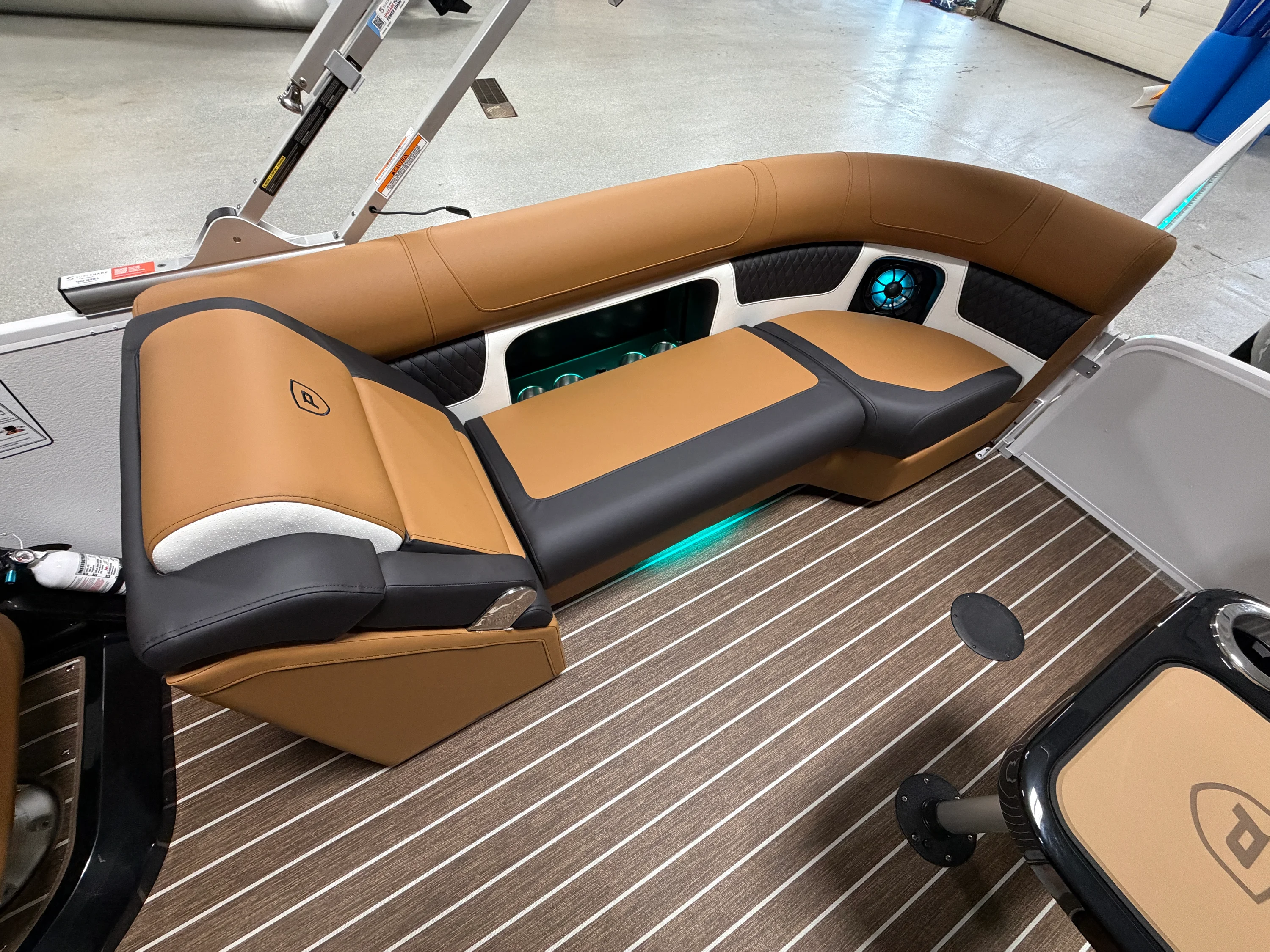 2026 Premier 230SOLARIS Image Thumbnail #35