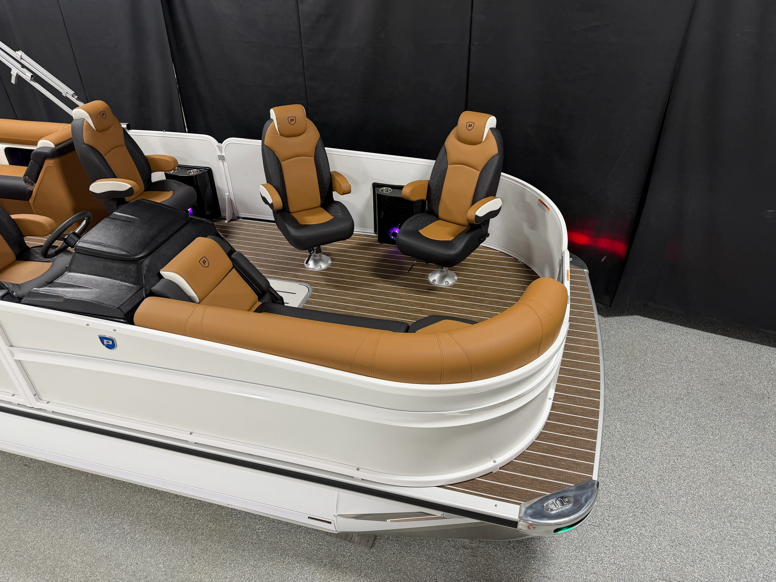 2026 Premier 230SOLARIS Image Thumbnail #7