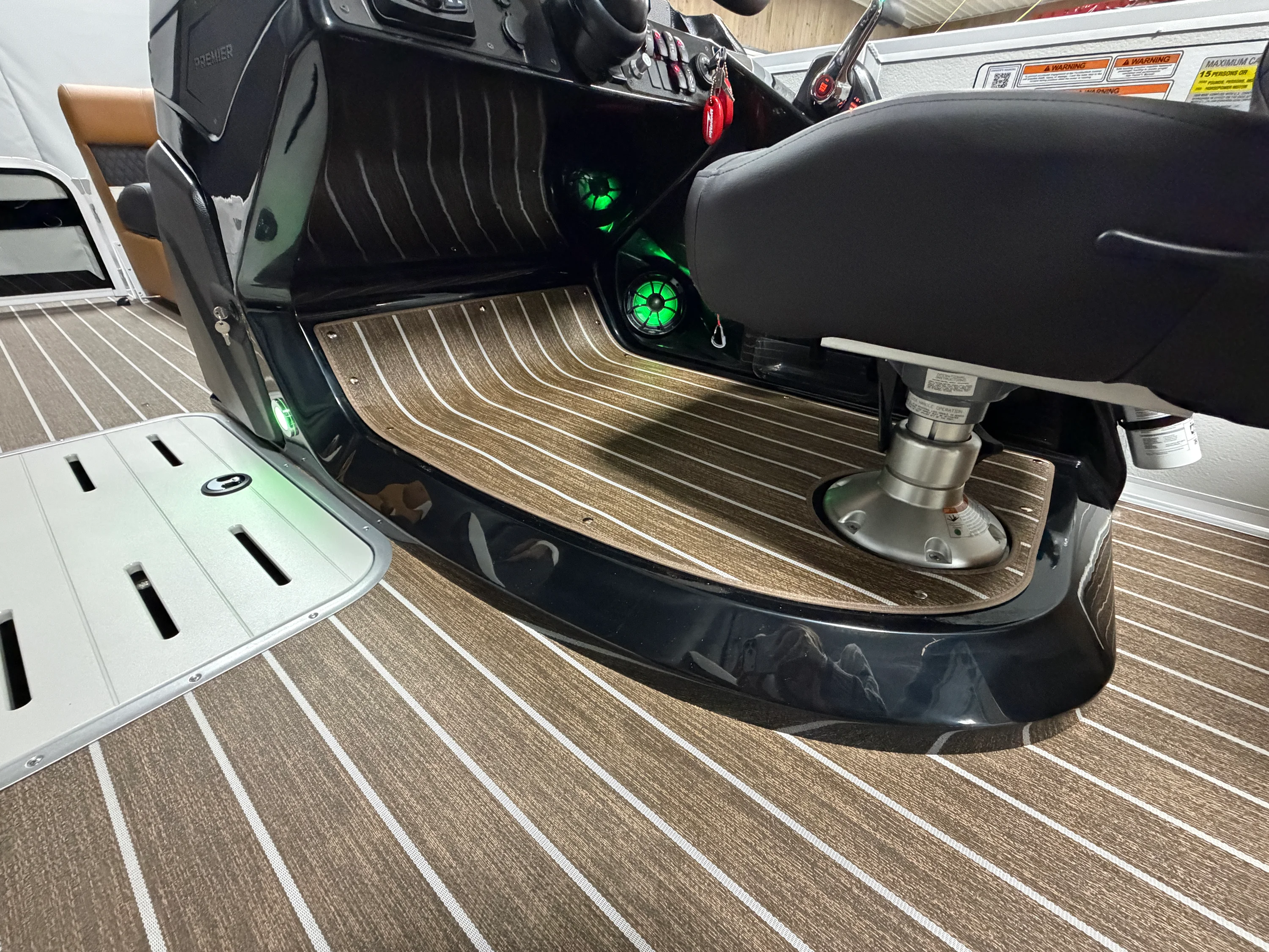 2026 Premier 230SOLARIS Image Thumbnail #63