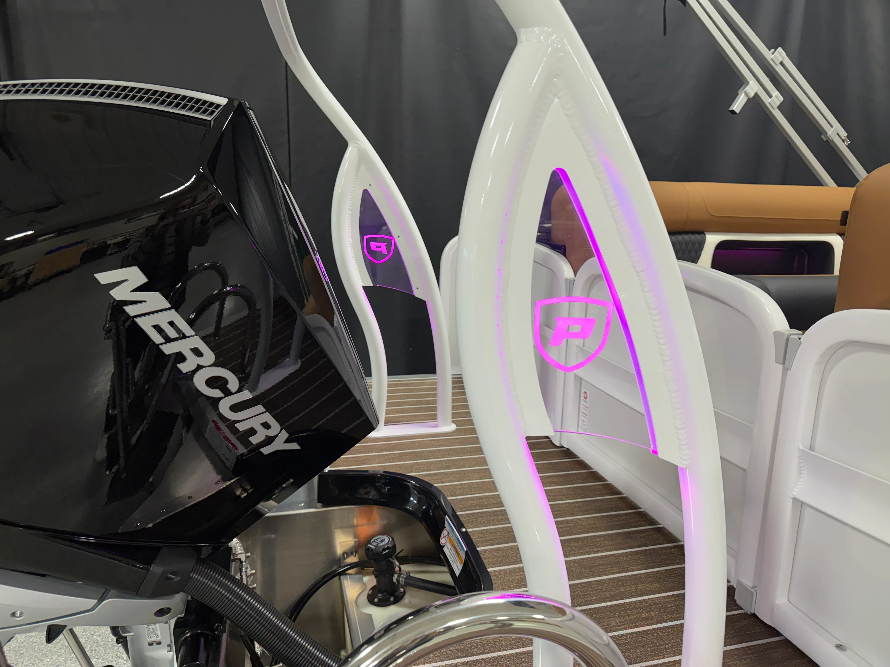 2026 Premier 230SOLARIS Image Thumbnail #13