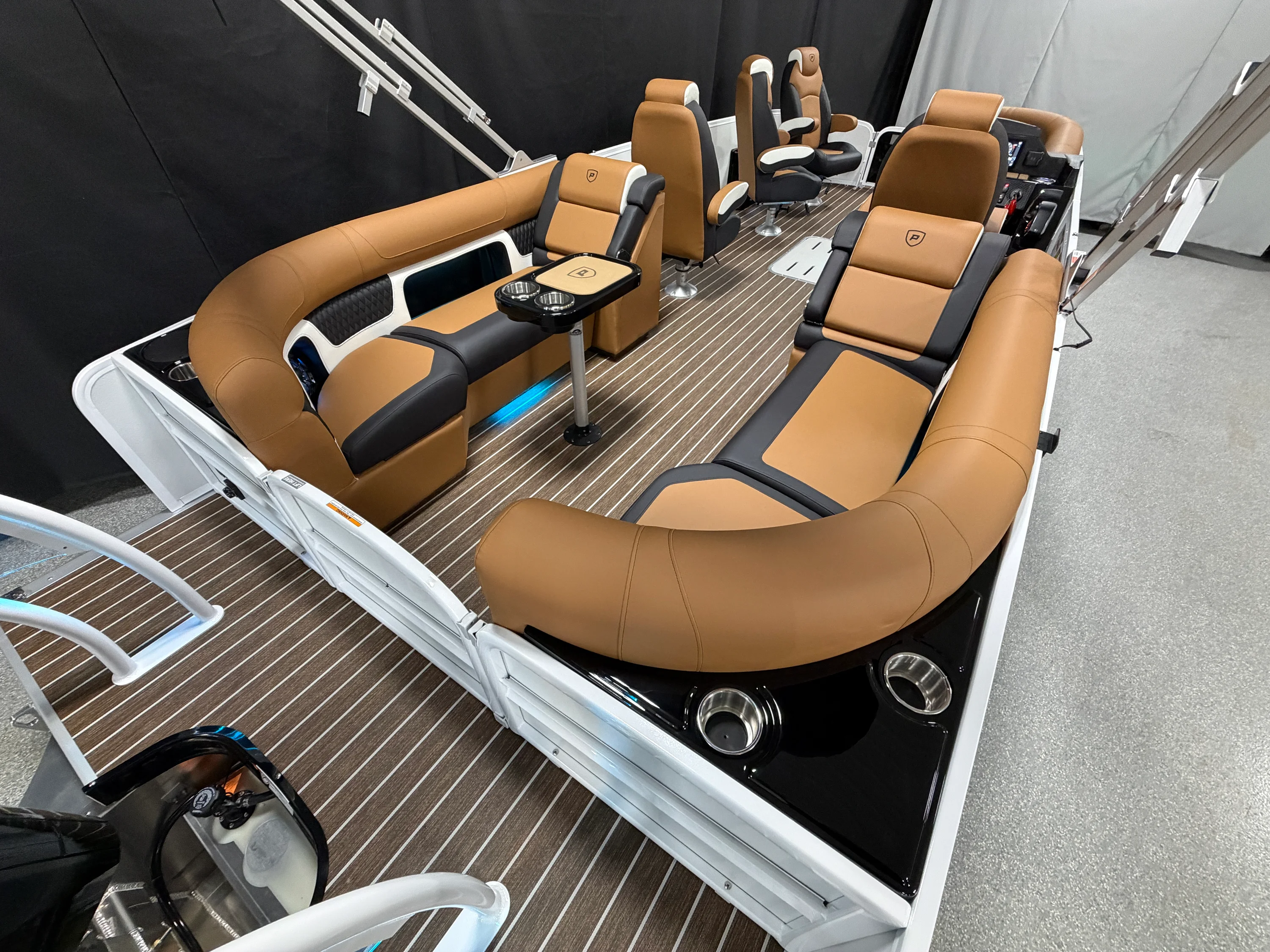 2026 Premier 230SOLARIS Image Thumbnail #19