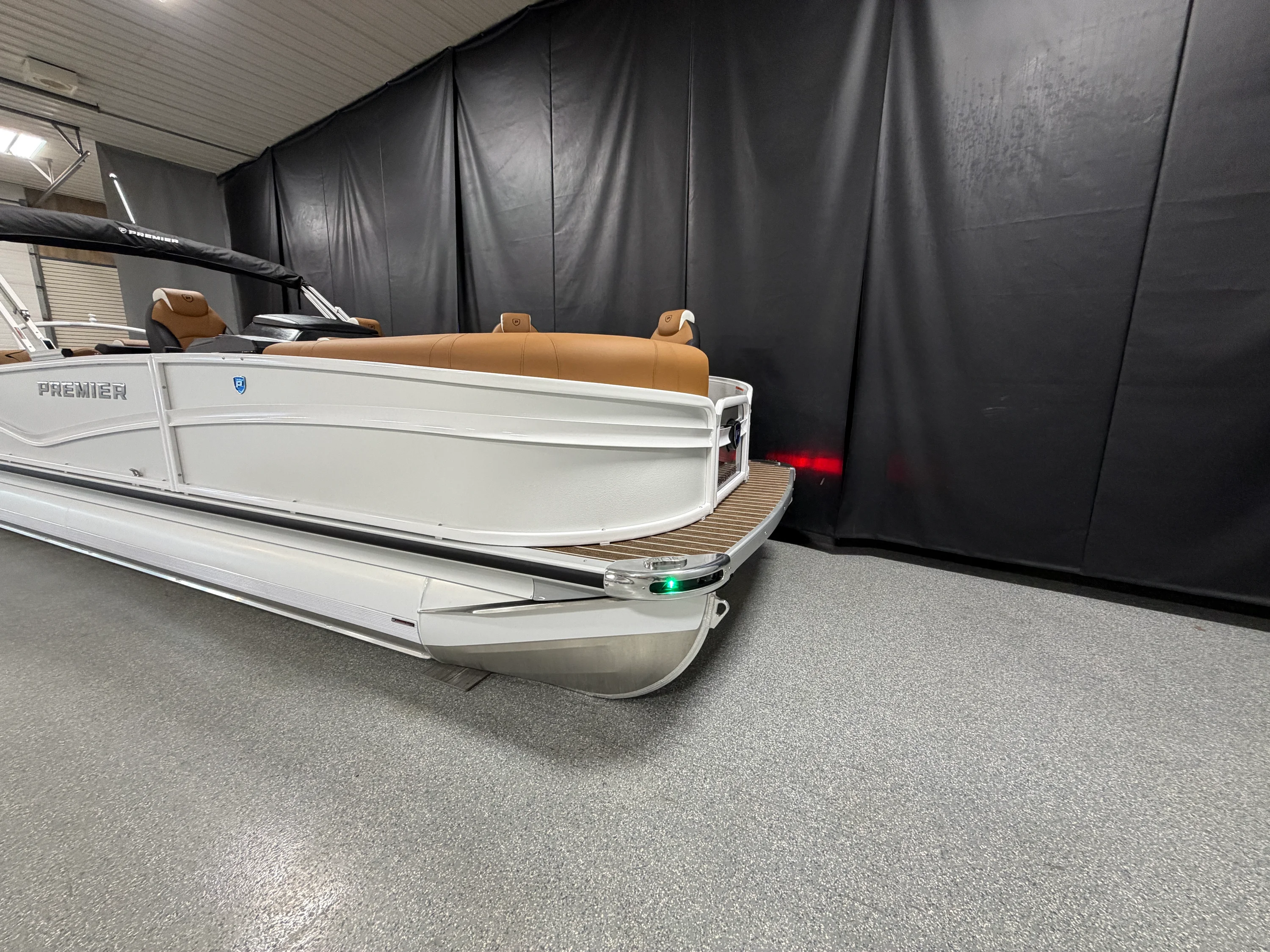 2026 Premier 230SOLARIS Image Thumbnail #4