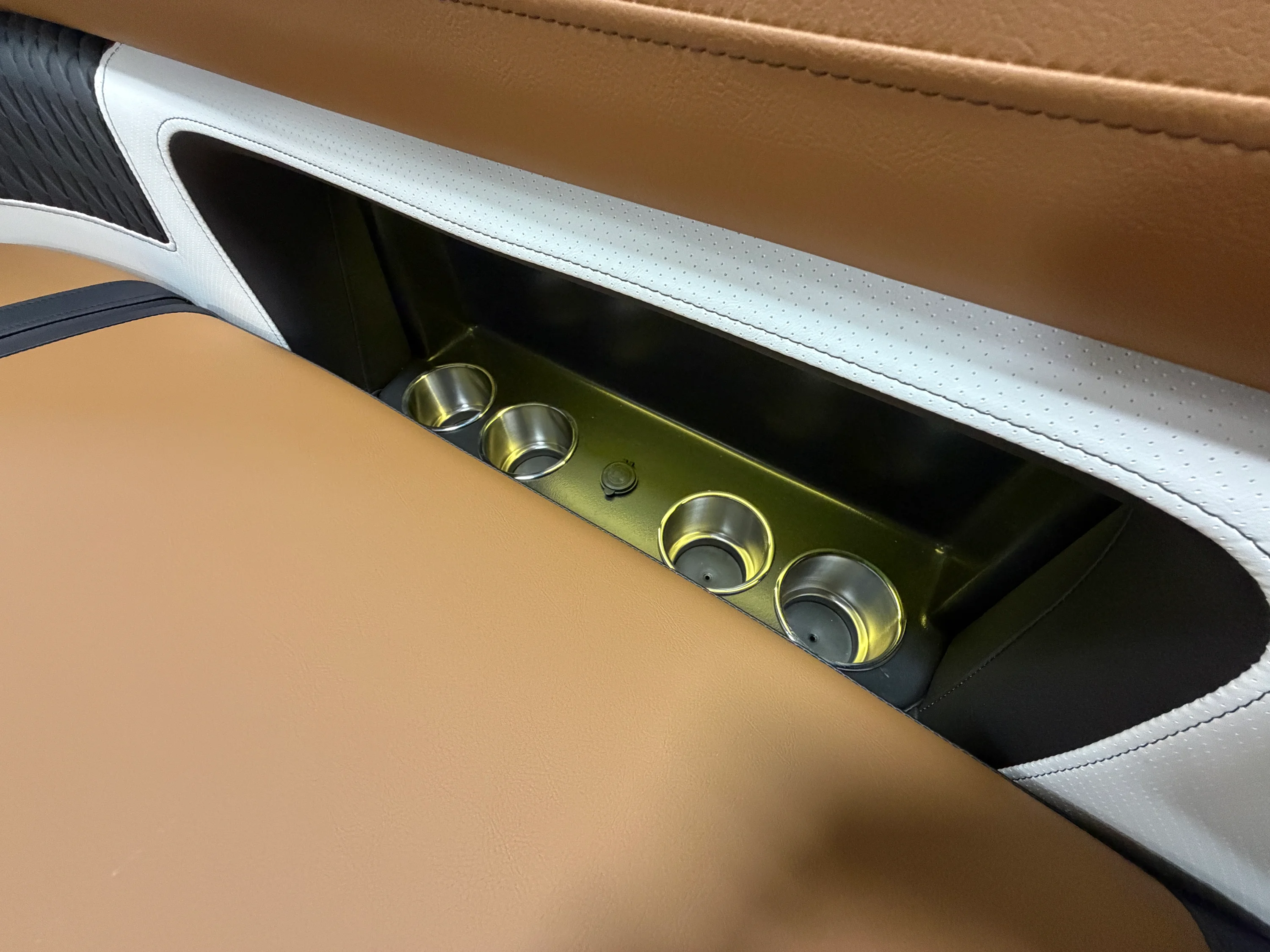 2026 Premier 230SOLARIS Image Thumbnail #30