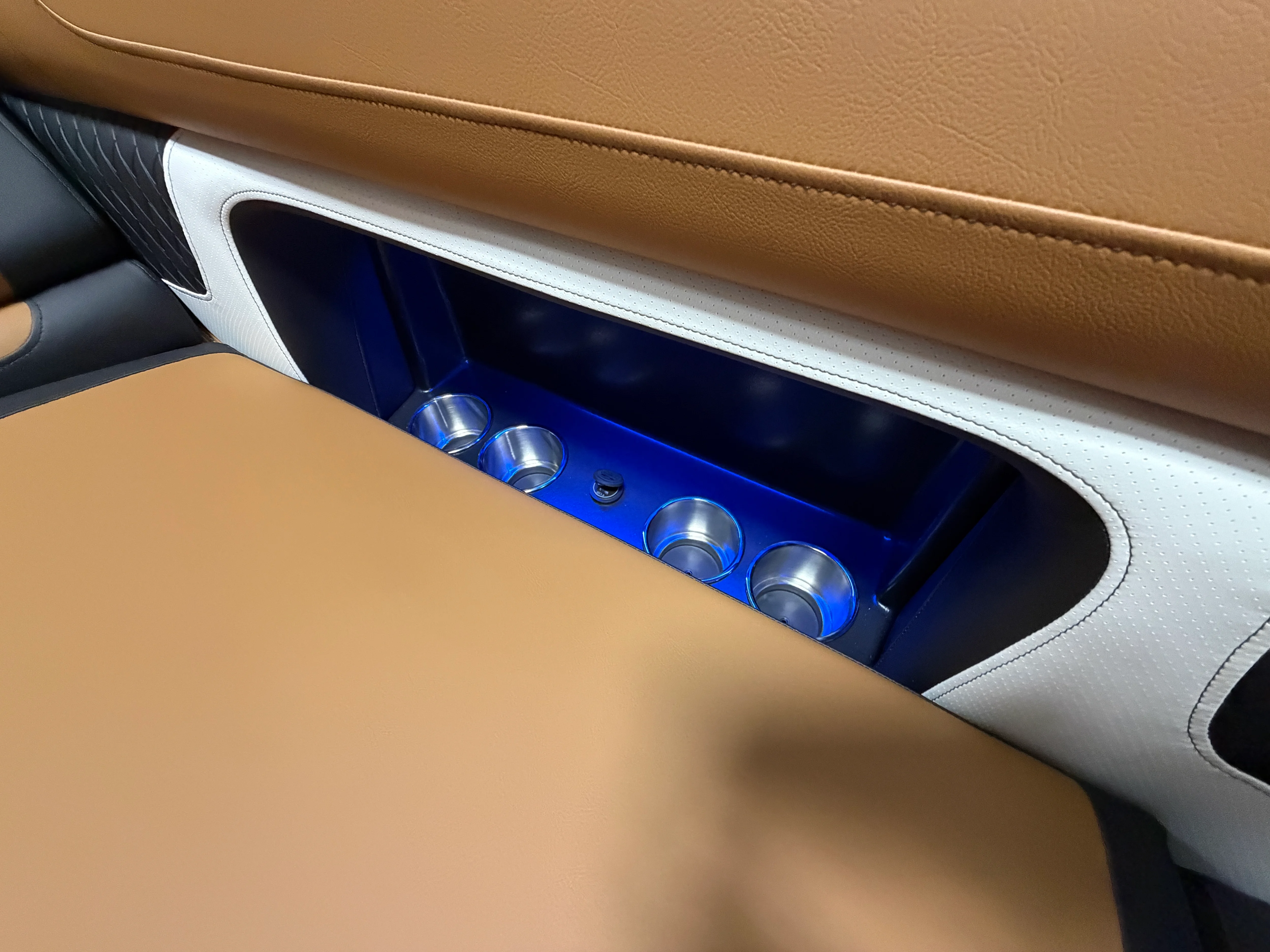 2026 Premier 230SOLARIS Image Thumbnail #40