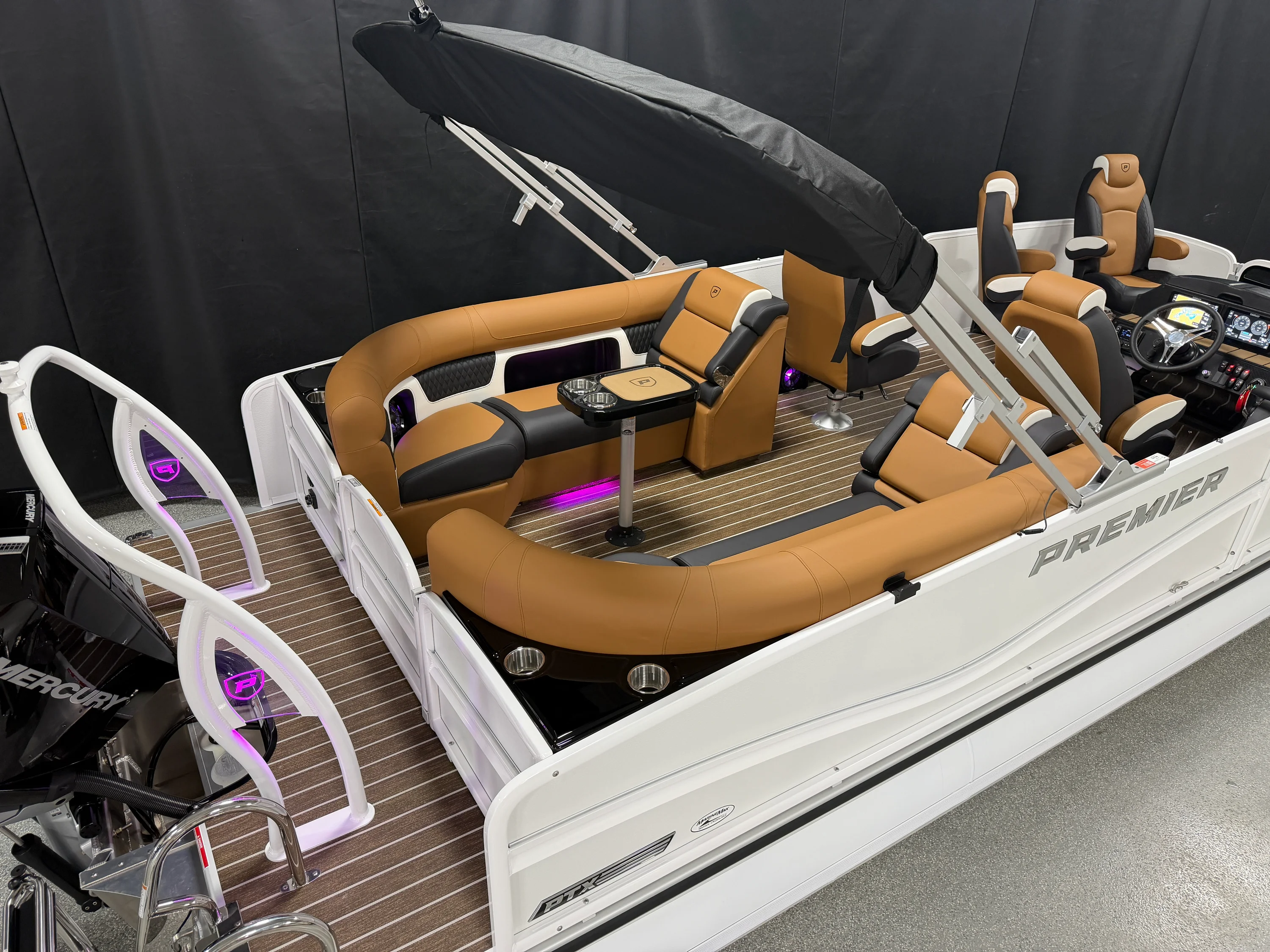 2026 Premier 230SOLARIS Image Thumbnail #9