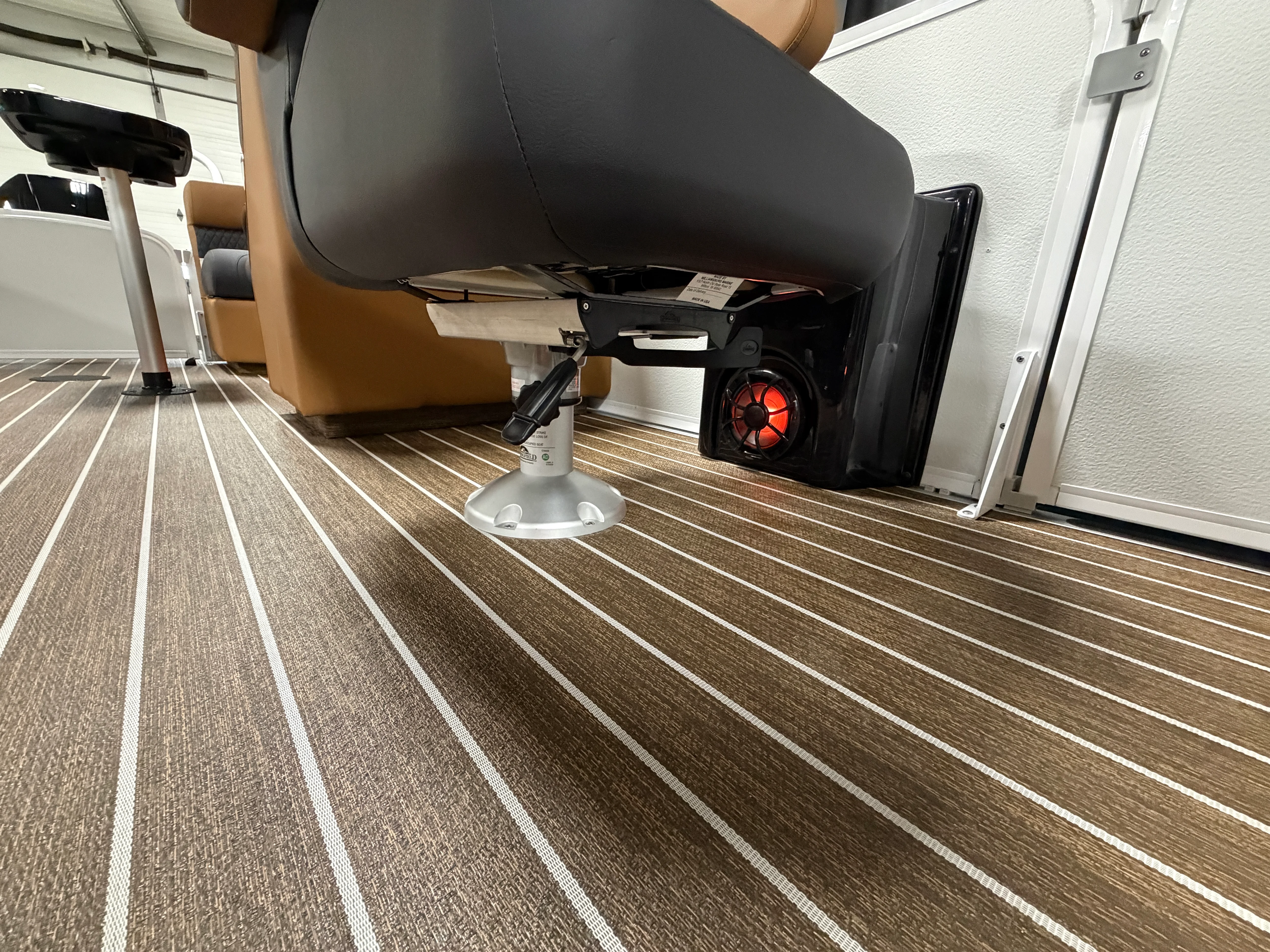 2026 Premier 230SOLARIS Image Thumbnail #48