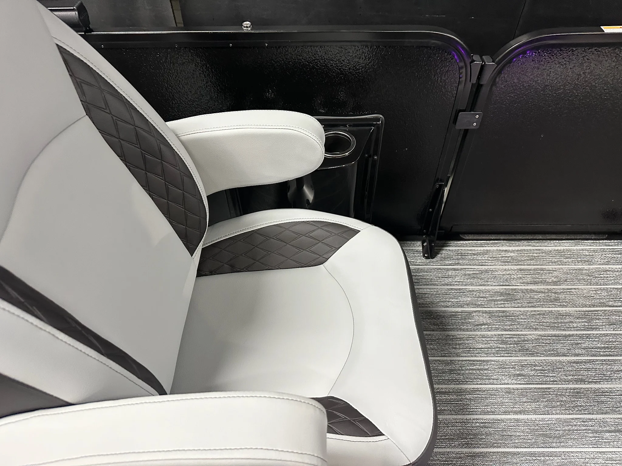 2026 Premier 230SUNSATION Image Thumbnail #38