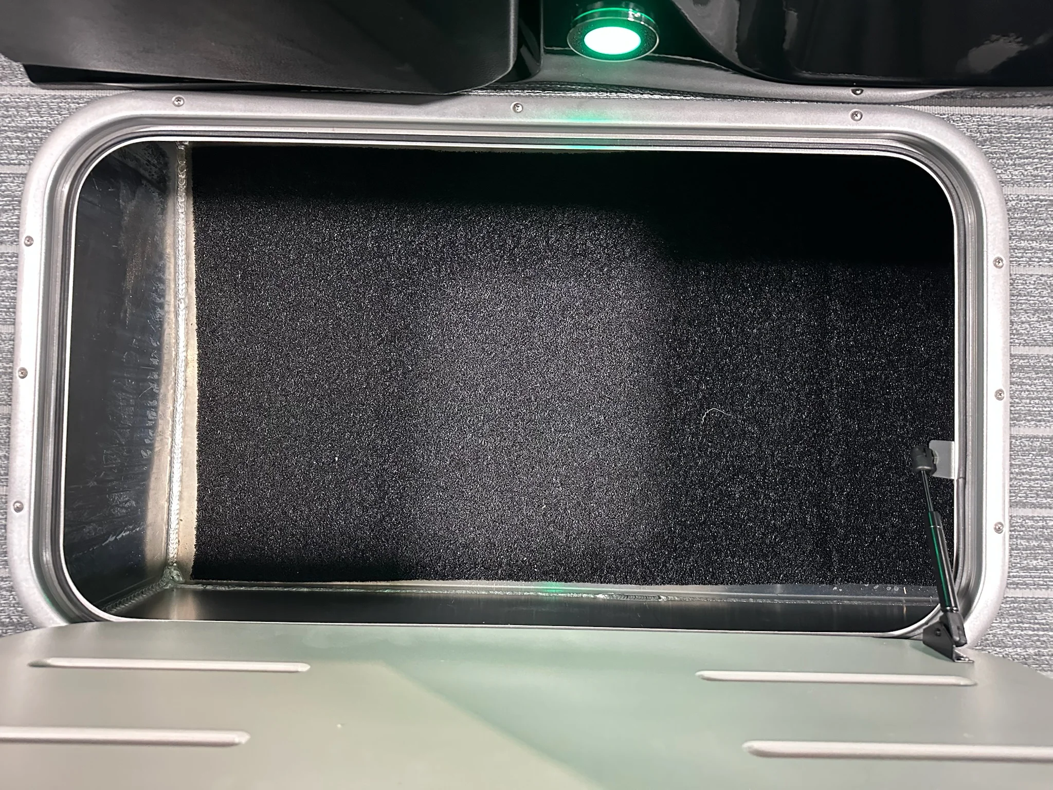 2026 Premier 230SUNSATION Image Thumbnail #48