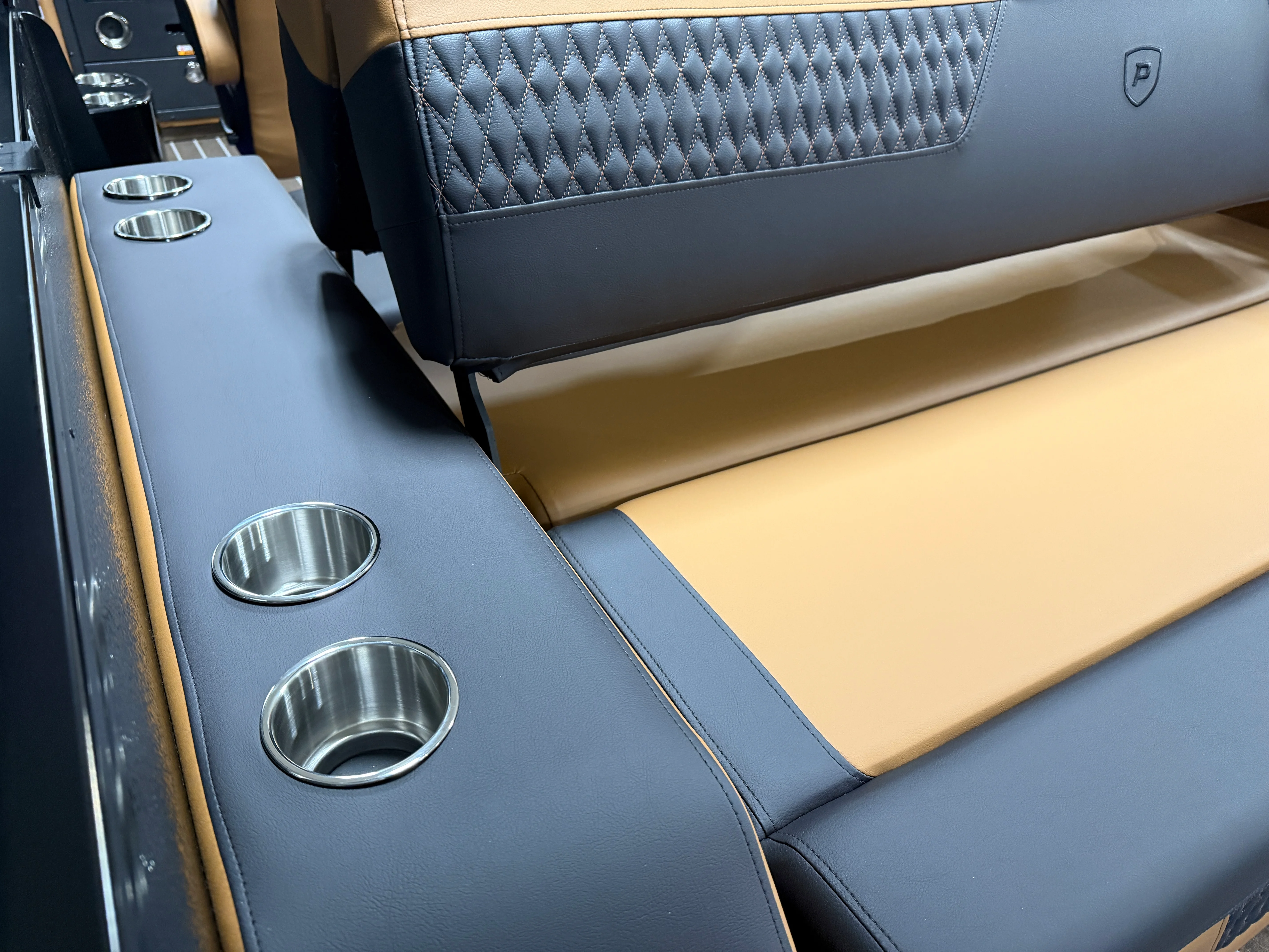 2026 Premier 230SOLARIS Image Thumbnail #32