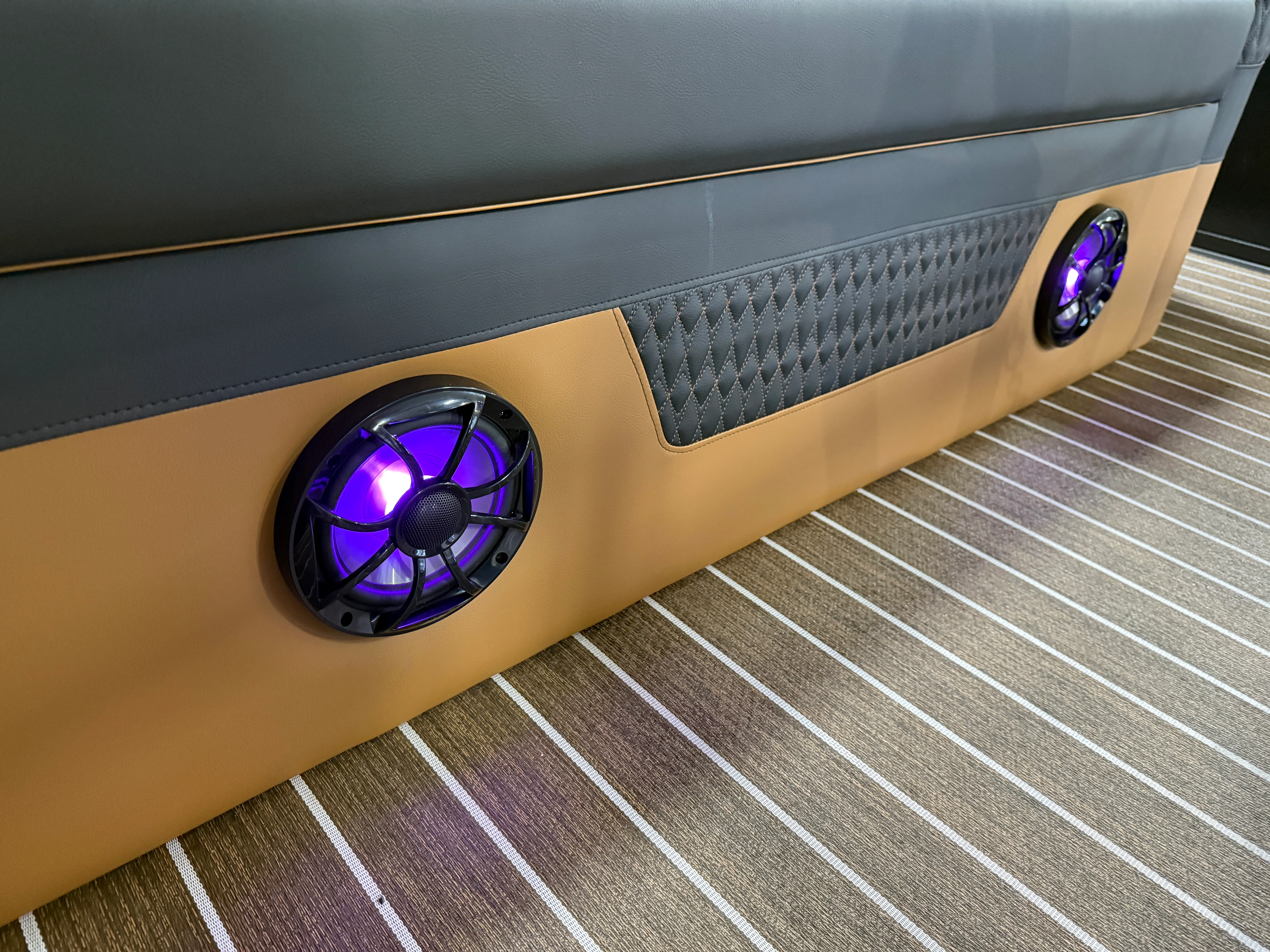 2026 Premier 230SOLARIS Image Thumbnail #31