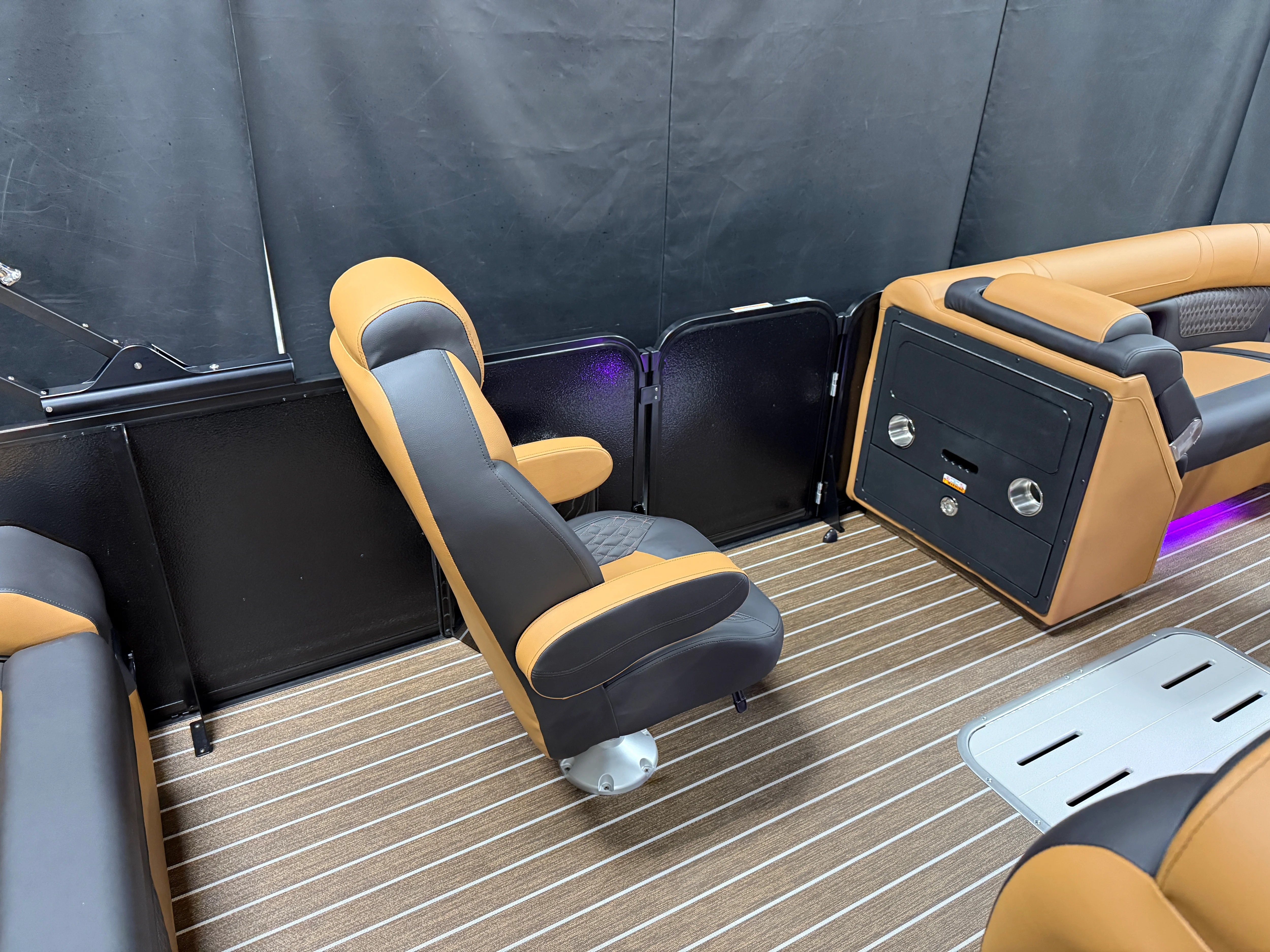 2026 Premier 230SOLARIS Image Thumbnail #47