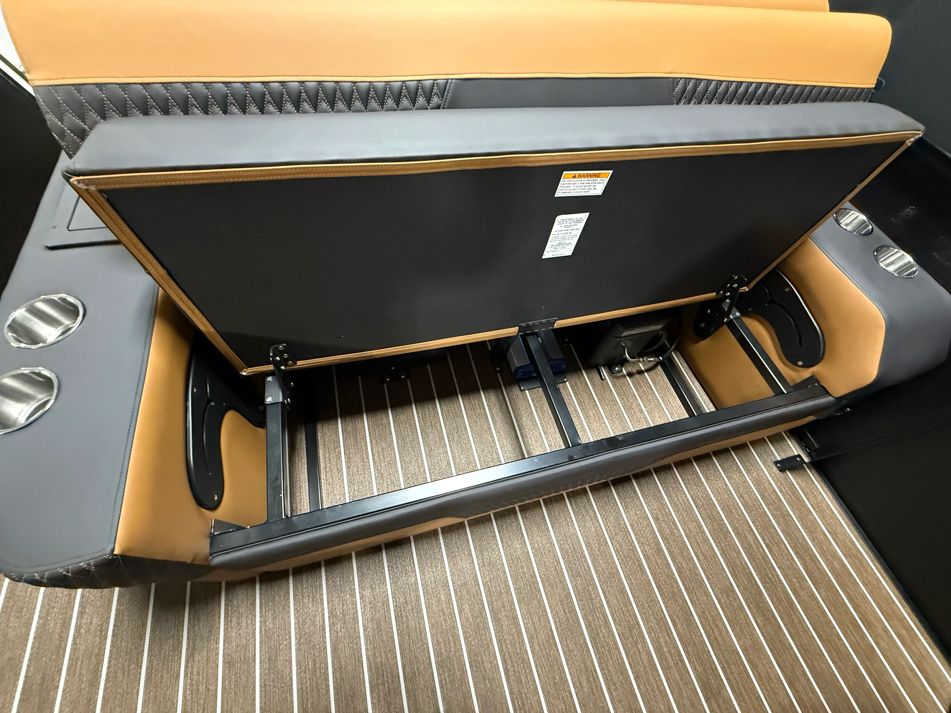 2026 Premier 230SOLARIS Image Thumbnail #41