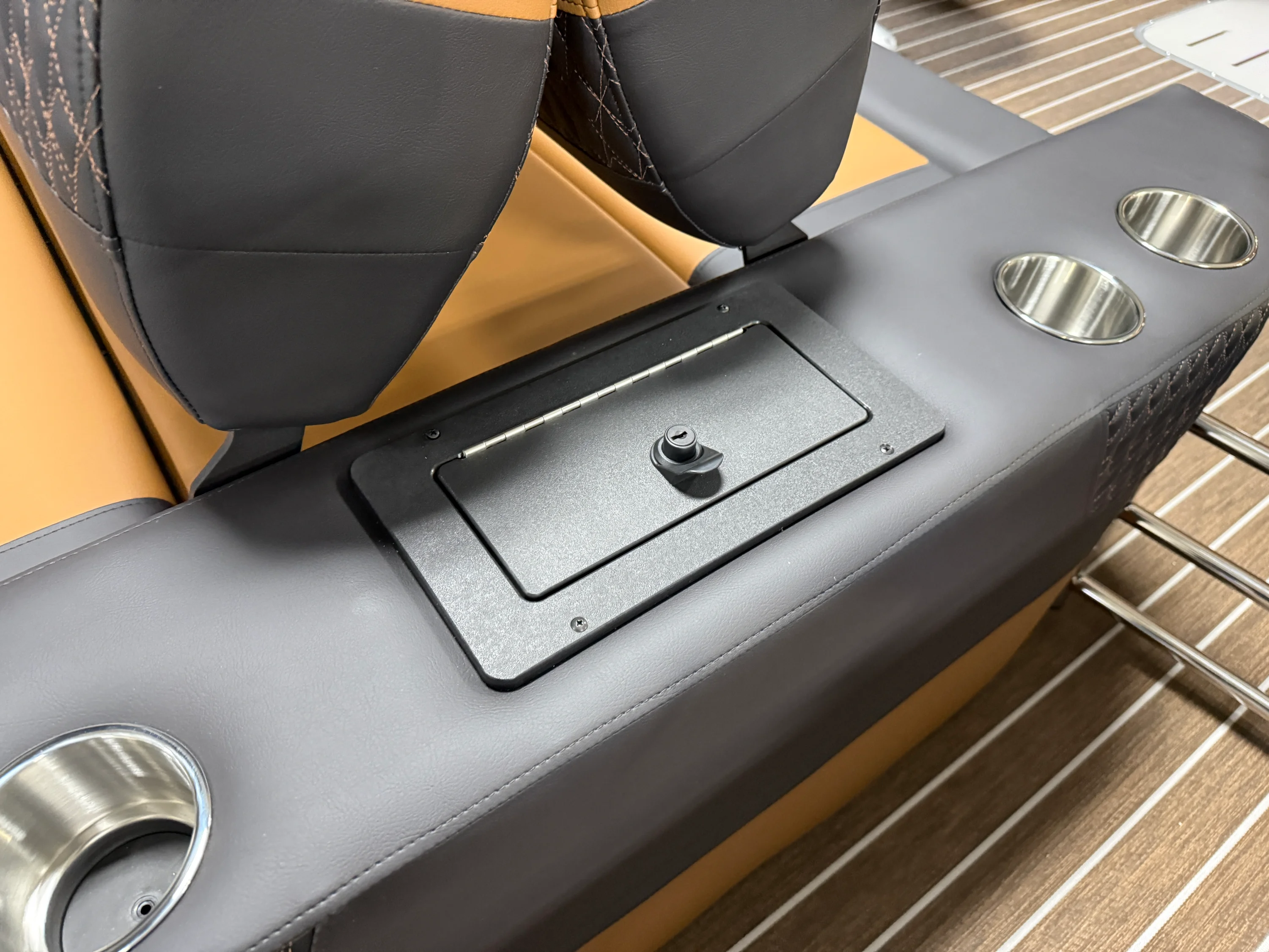 2026 Premier 230SOLARIS Image Thumbnail #35