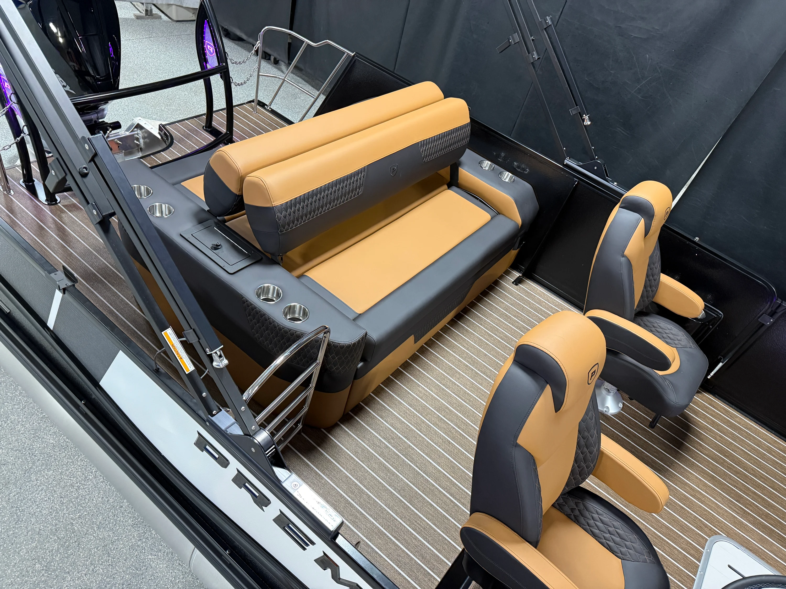 2026 Premier 230SOLARIS Image Thumbnail #8