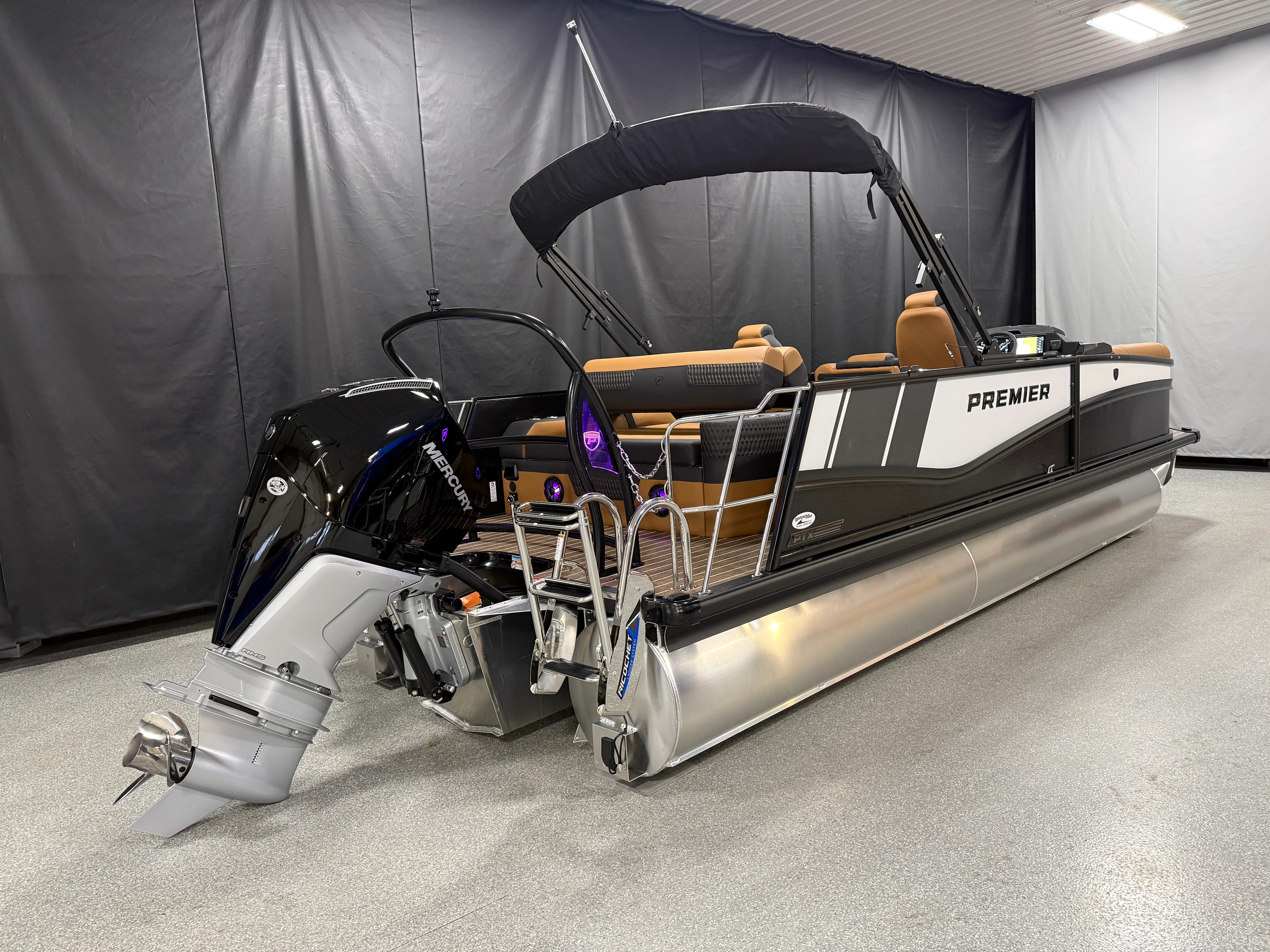 2026 Premier 230SOLARIS Image Thumbnail #4