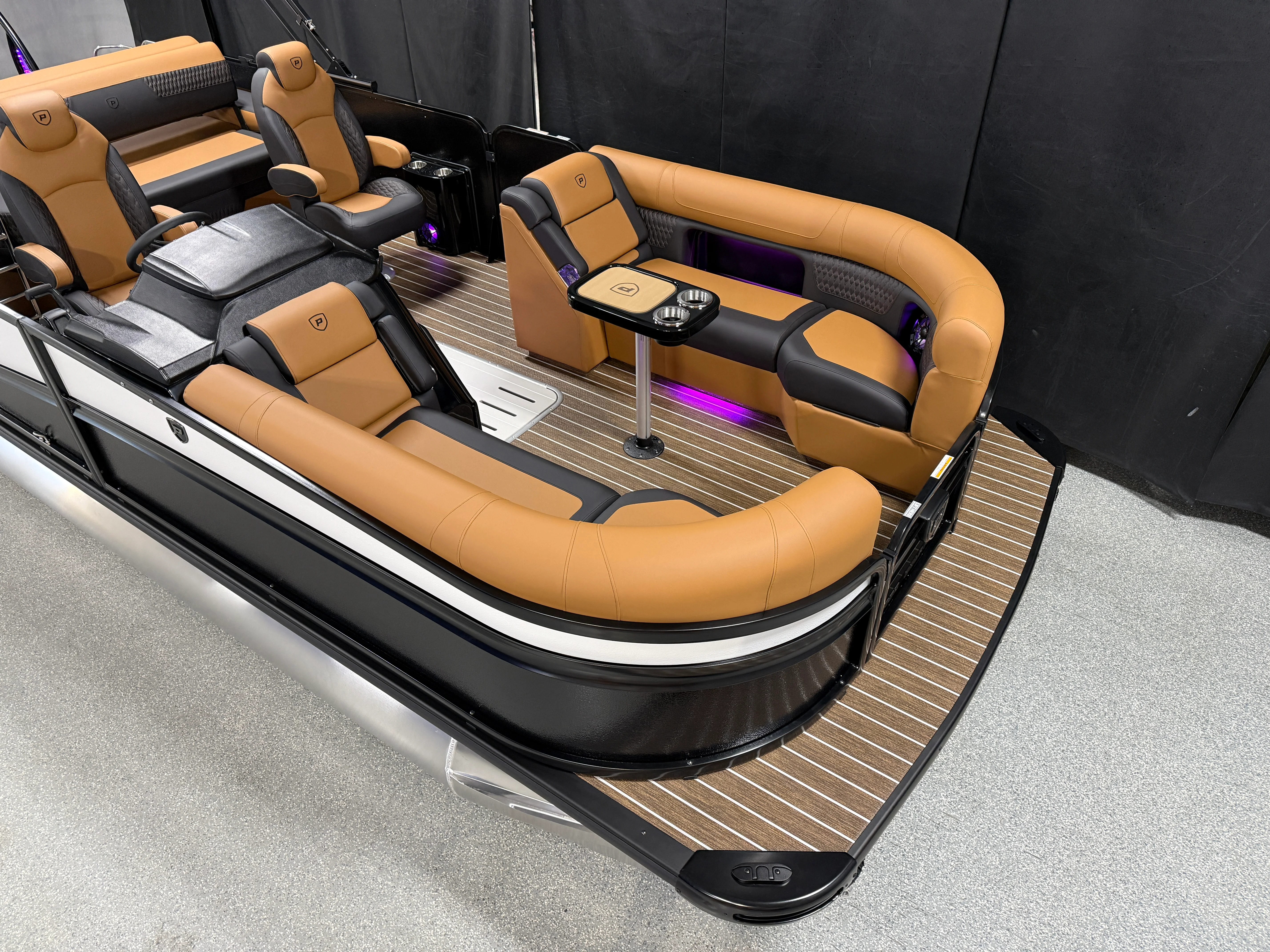 2026 Premier 230SOLARIS Image Thumbnail #5