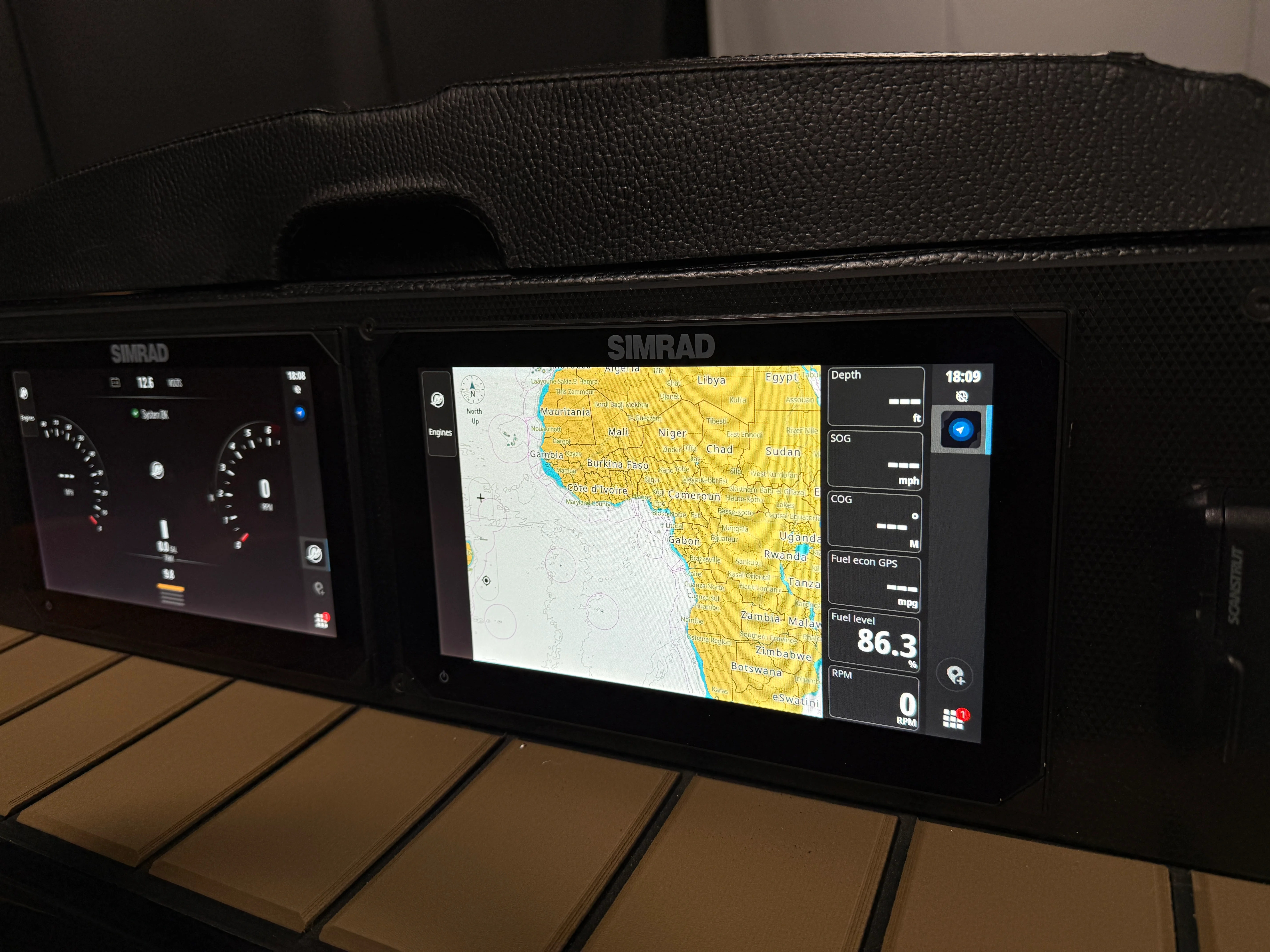 2026 Premier 230SOLARIS Image Thumbnail #68