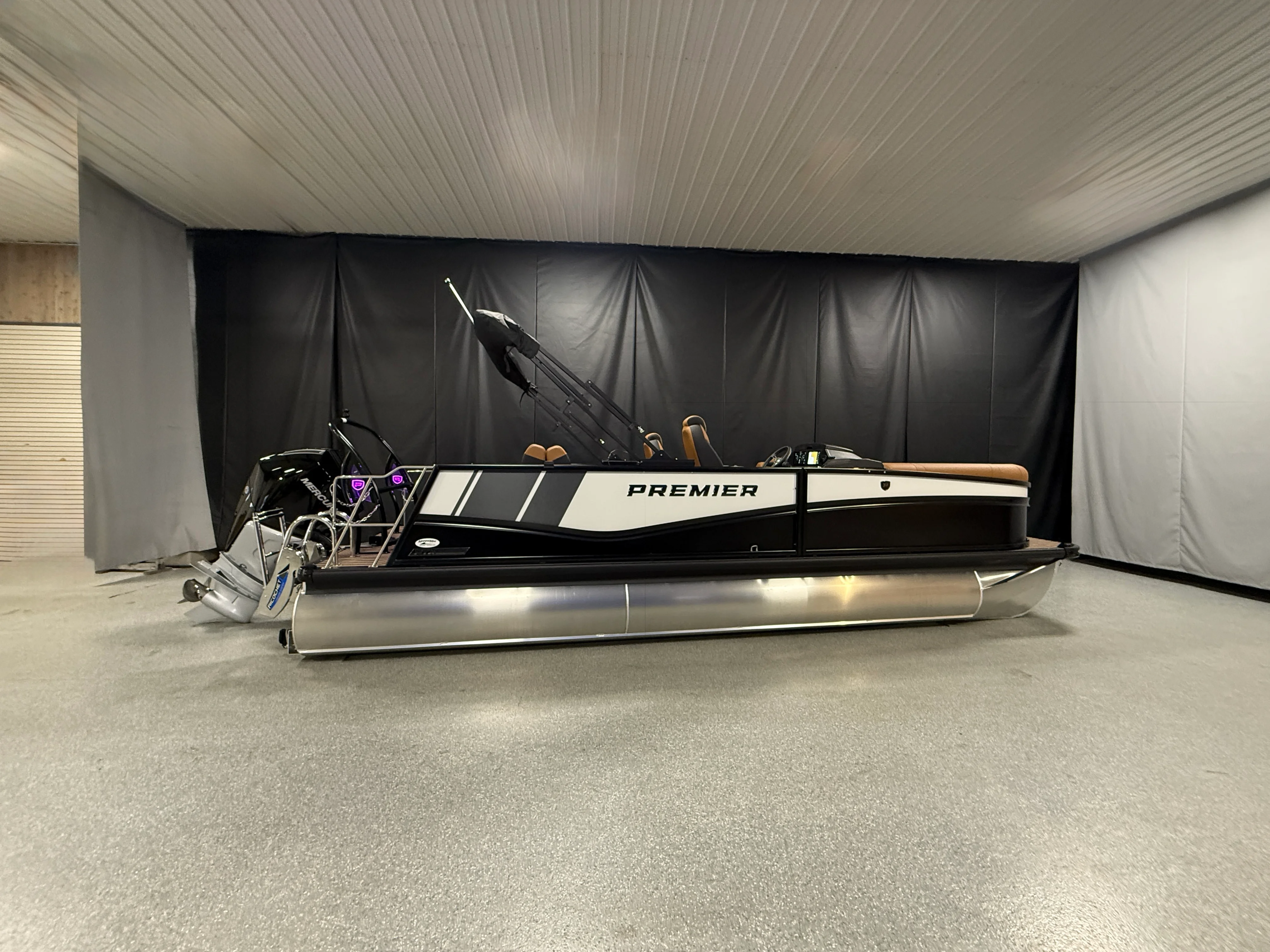 2026 Premier 230SOLARIS Image Thumbnail #0