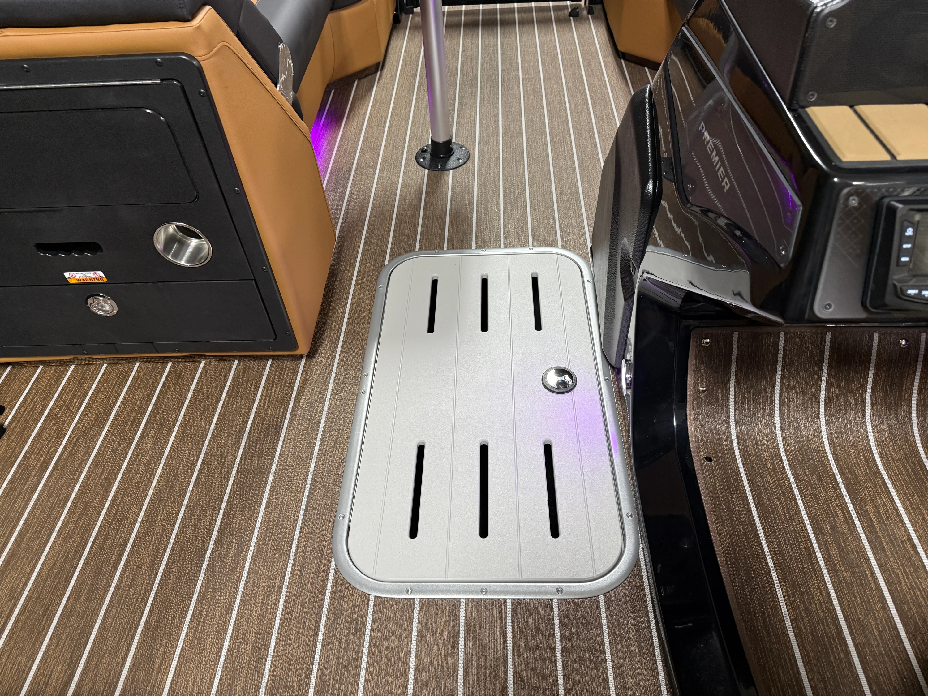 2026 Premier 230SOLARIS Image Thumbnail #53