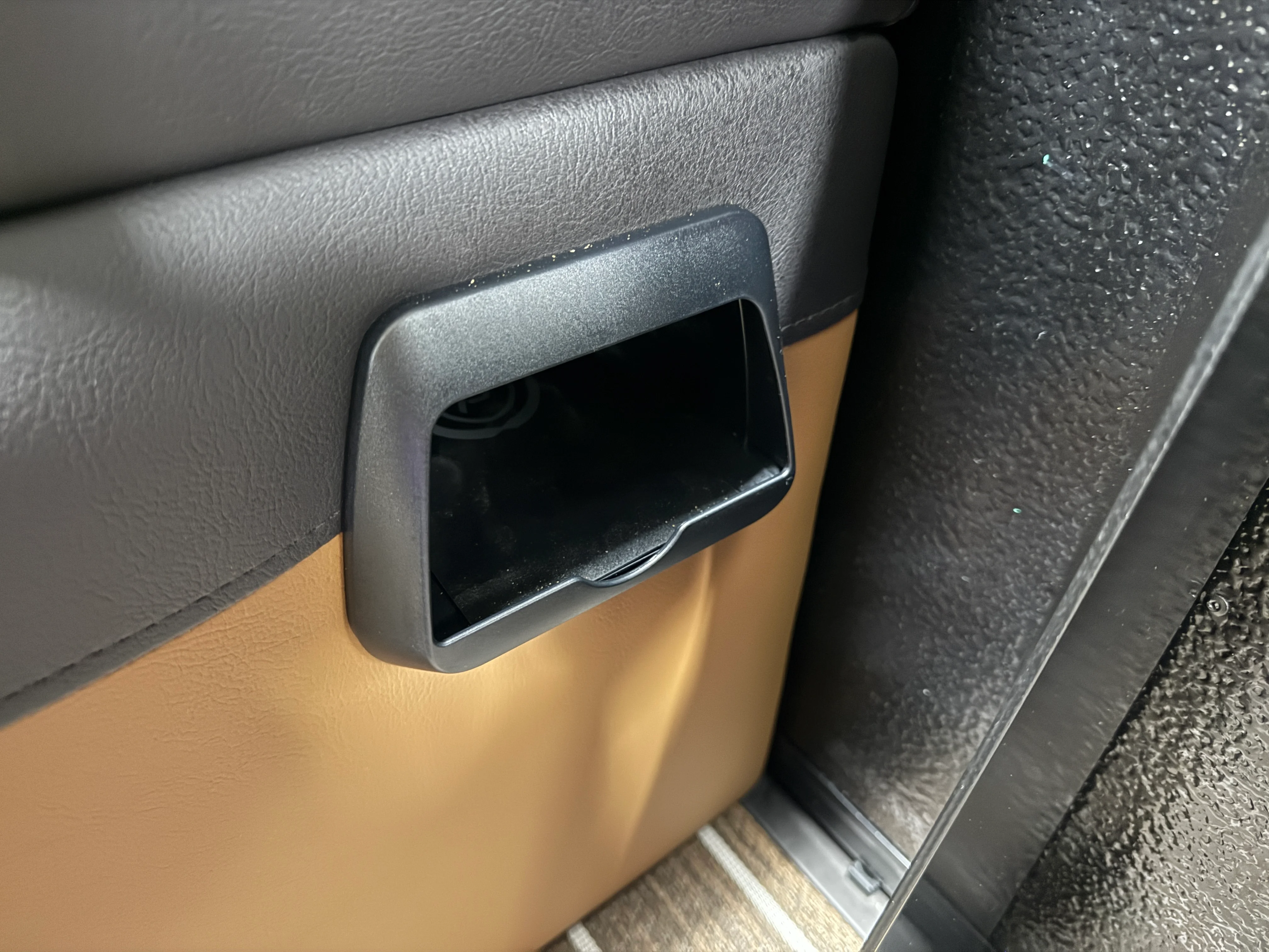 2026 Premier 230SOLARIS Image Thumbnail #44