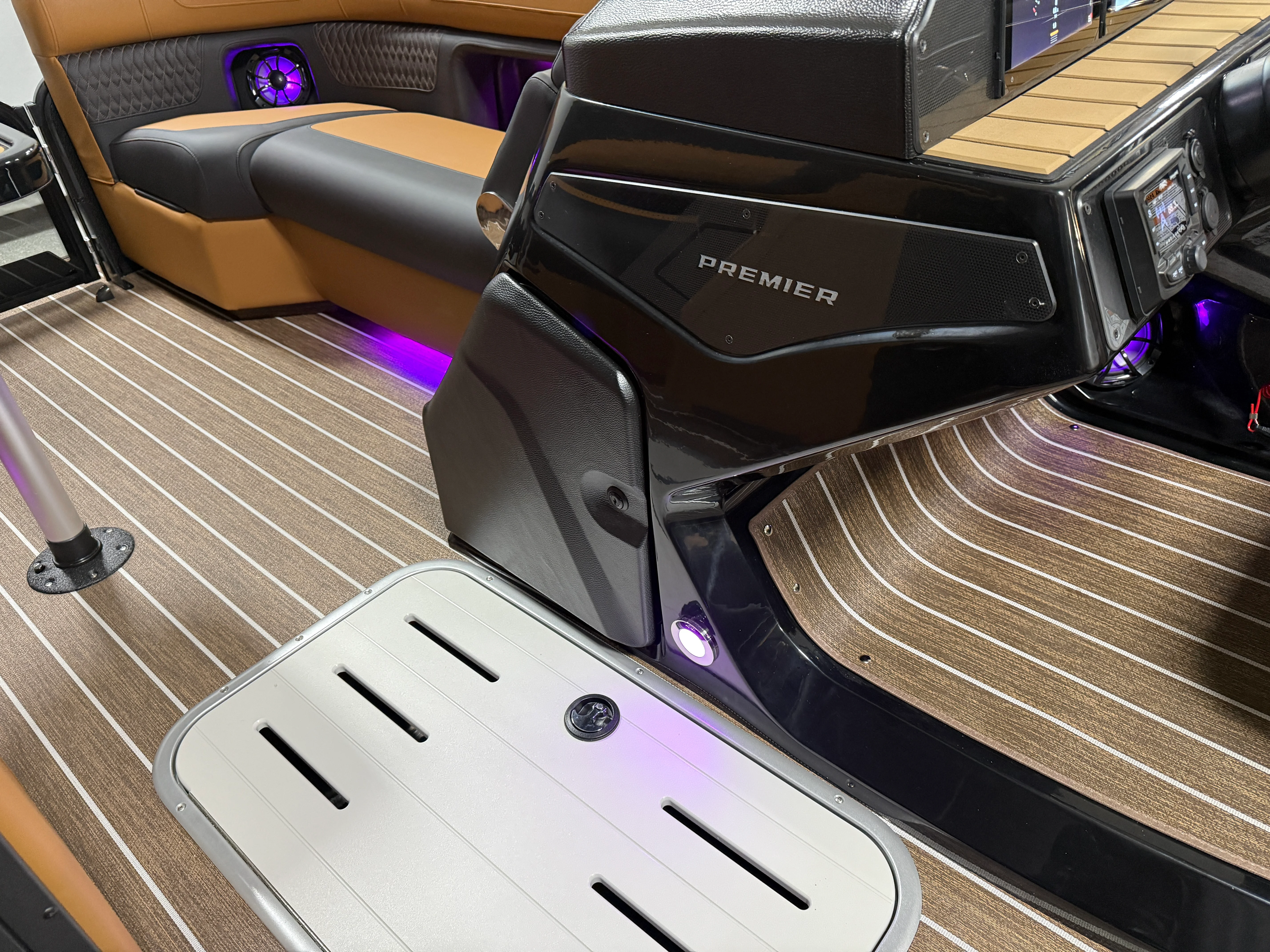 2026 Premier 230SOLARIS Image Thumbnail #61