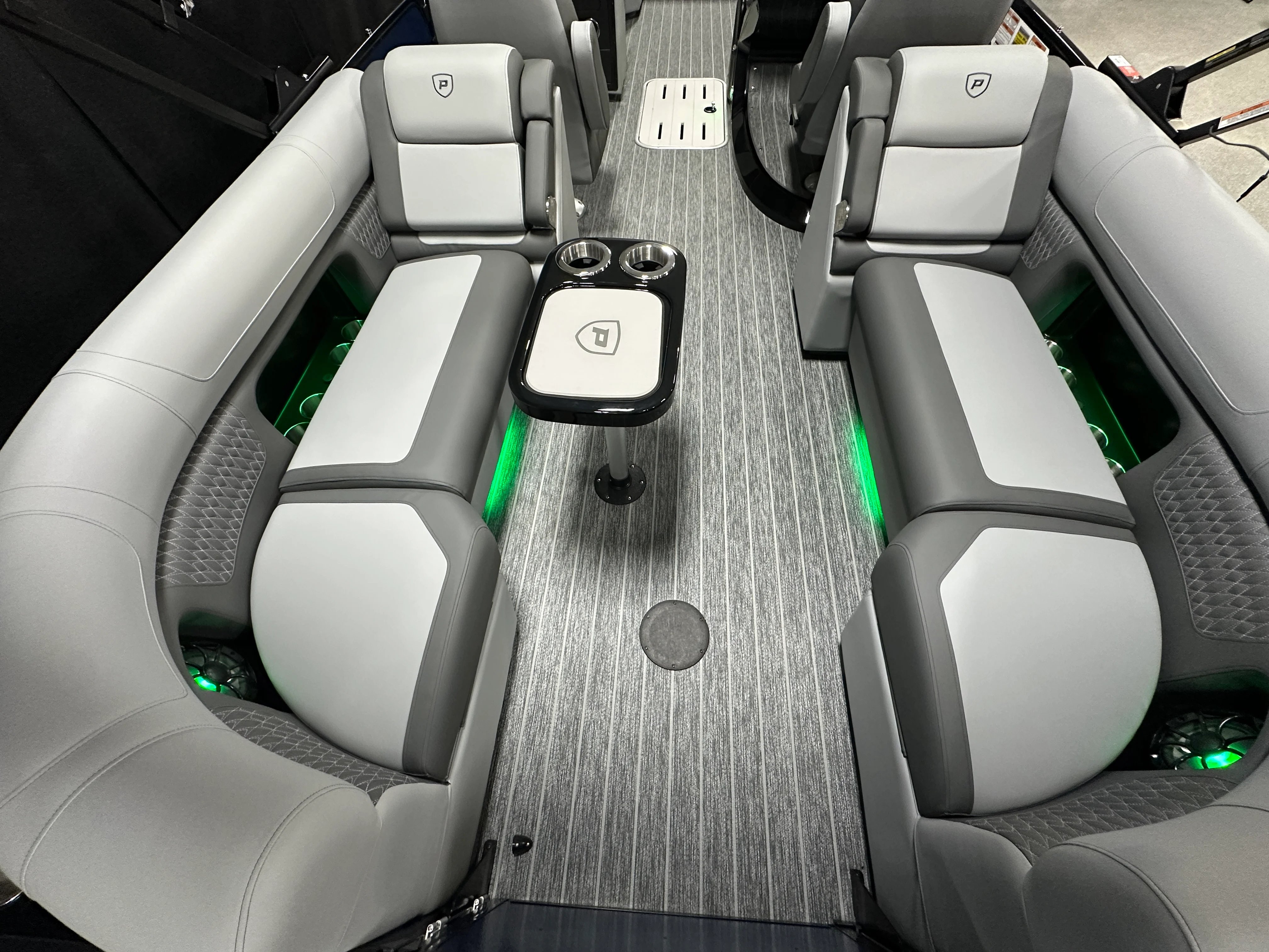 2026 Premier 230SOLARIS Image Thumbnail #15