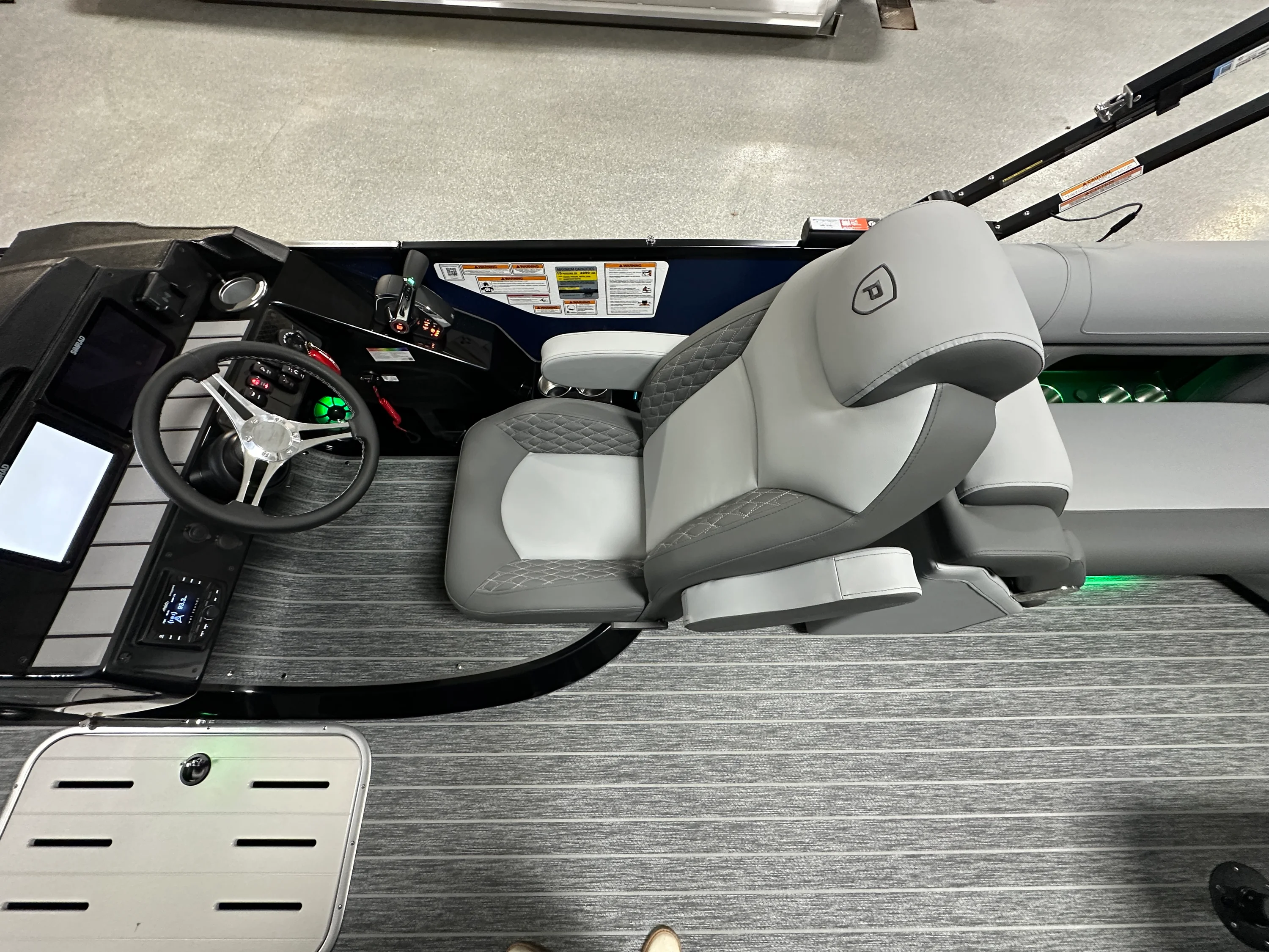 2026 Premier 230SOLARIS Image Thumbnail #48