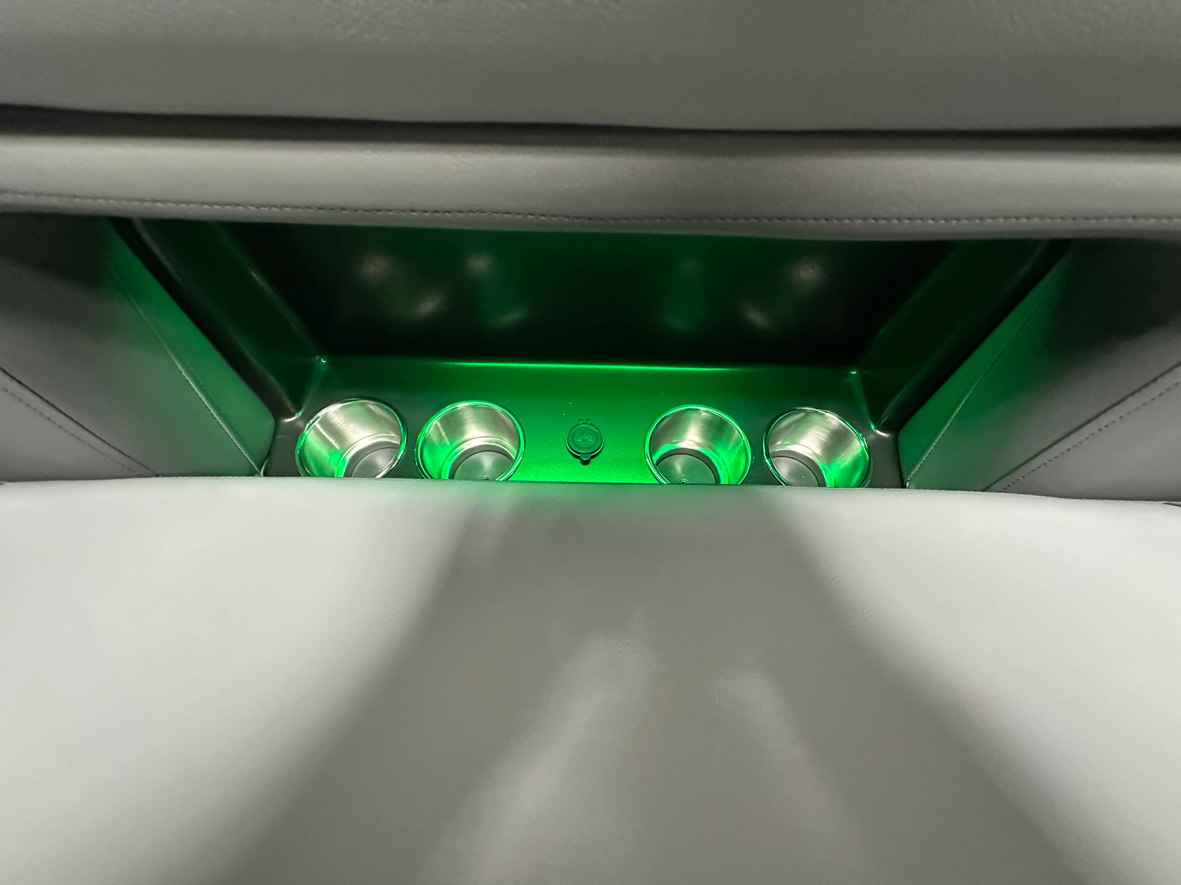 2026 Premier 230SOLARIS Image Thumbnail #33