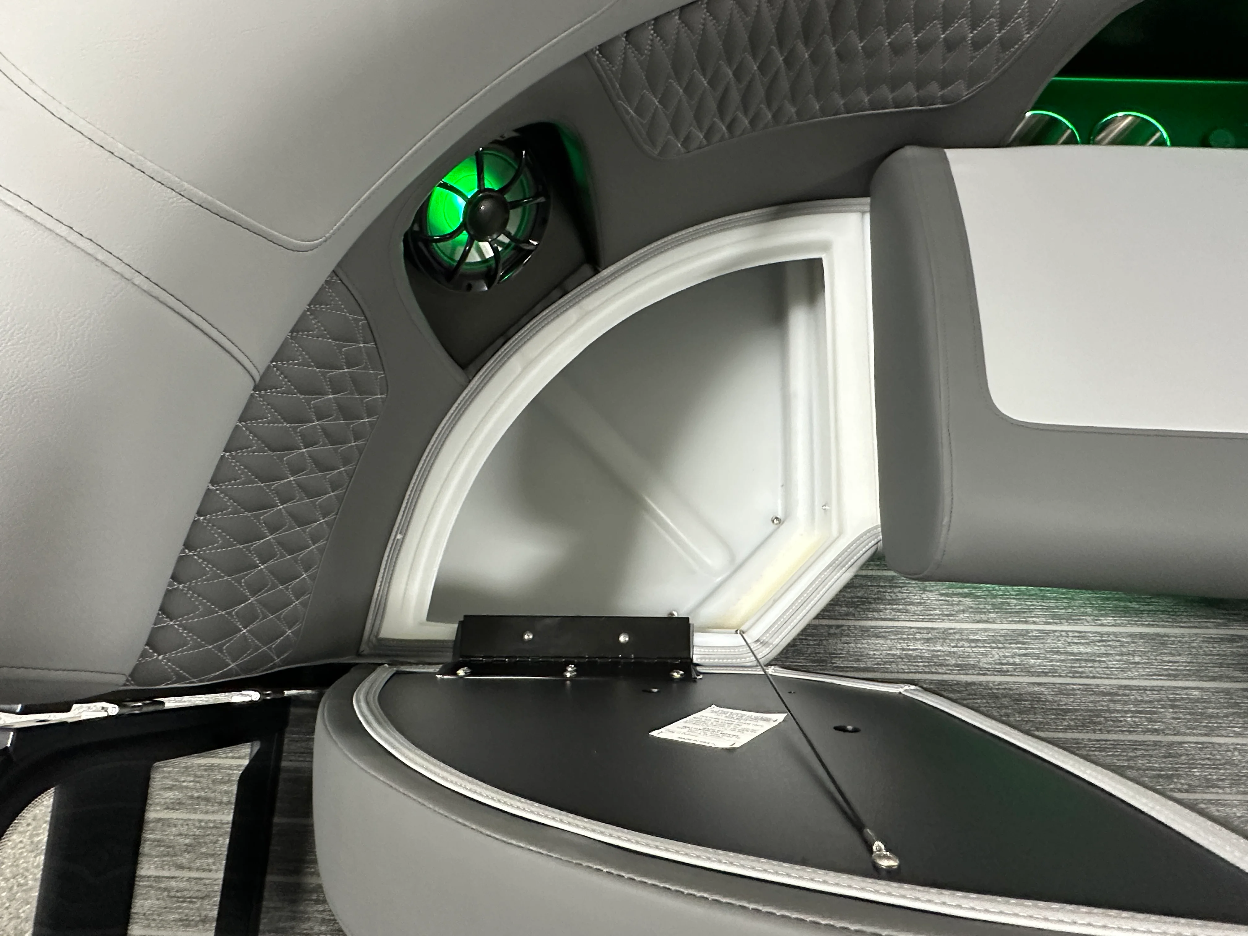 2026 Premier 230SOLARIS Image Thumbnail #74