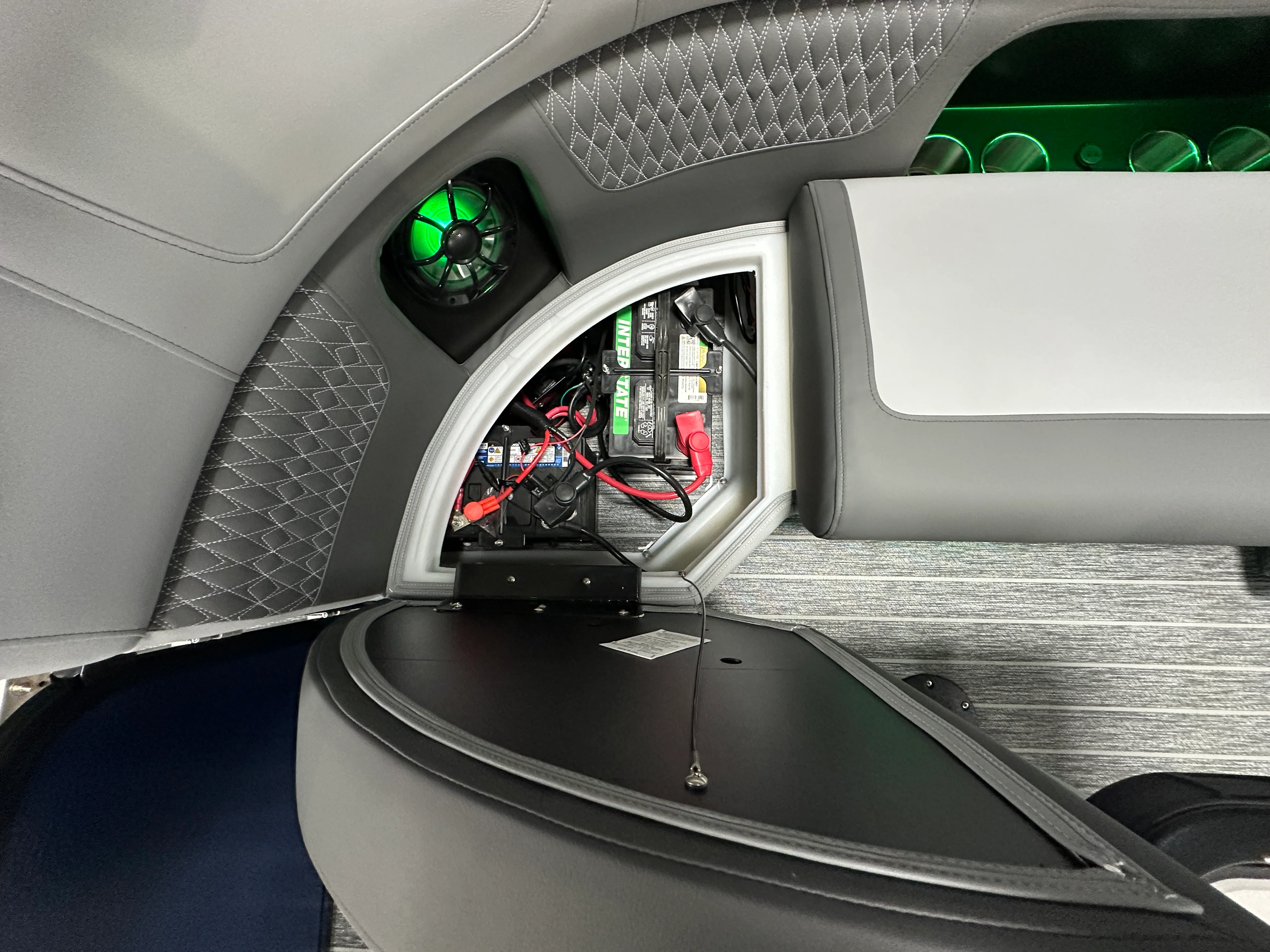 2026 Premier 230SOLARIS Image Thumbnail #19