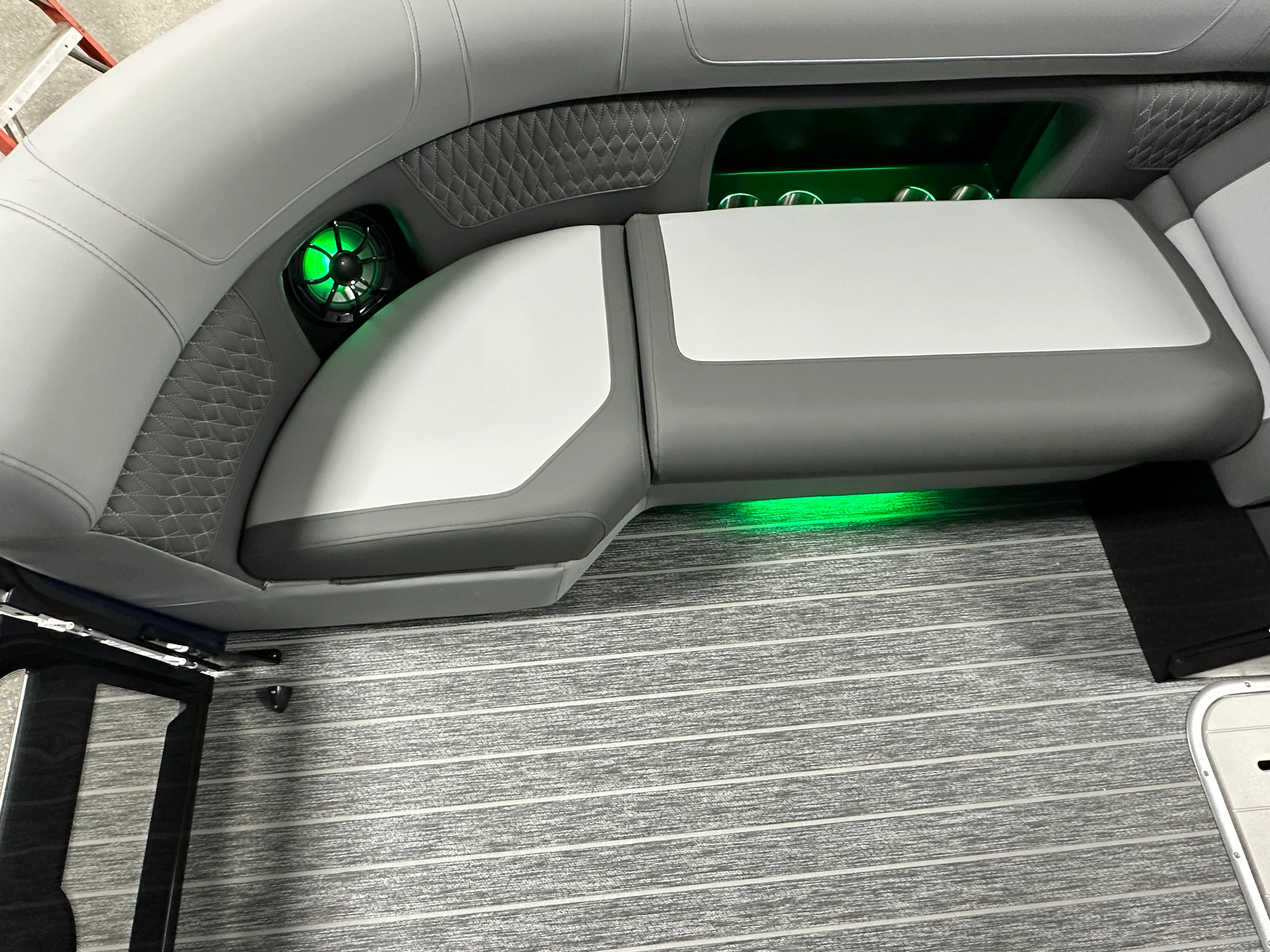 2026 Premier 230SOLARIS Image Thumbnail #73