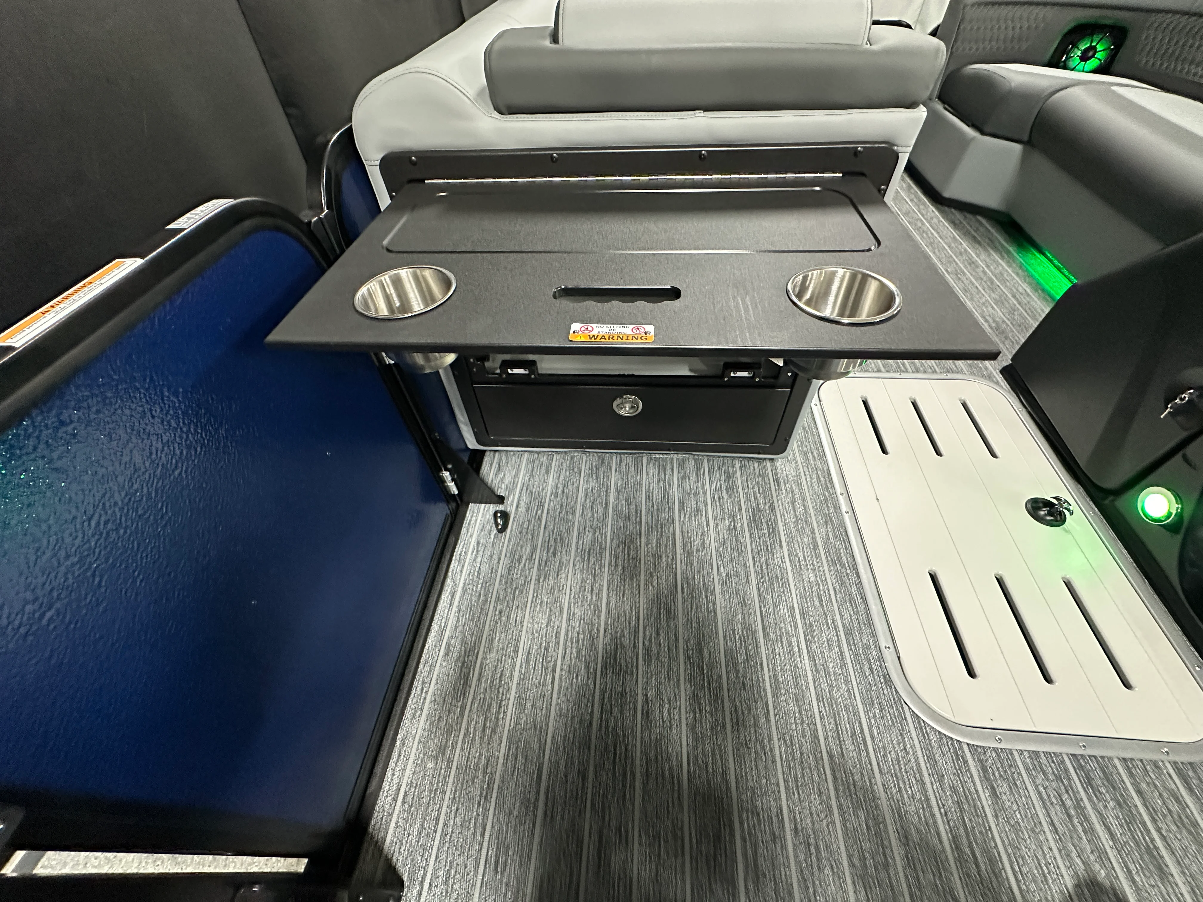 2026 Premier 230SOLARIS Image Thumbnail #44