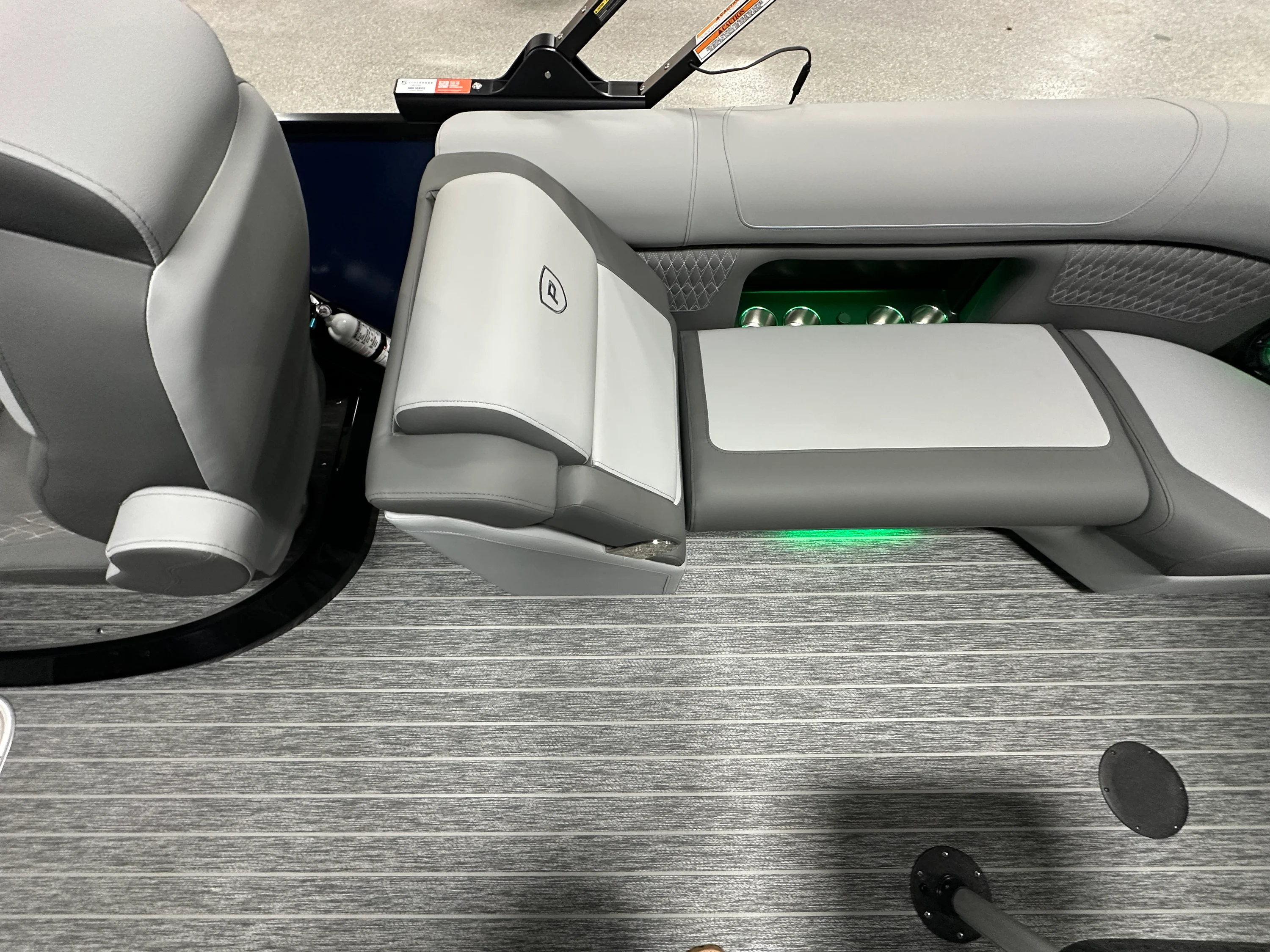 2026 Premier 230SOLARIS Image Thumbnail #35