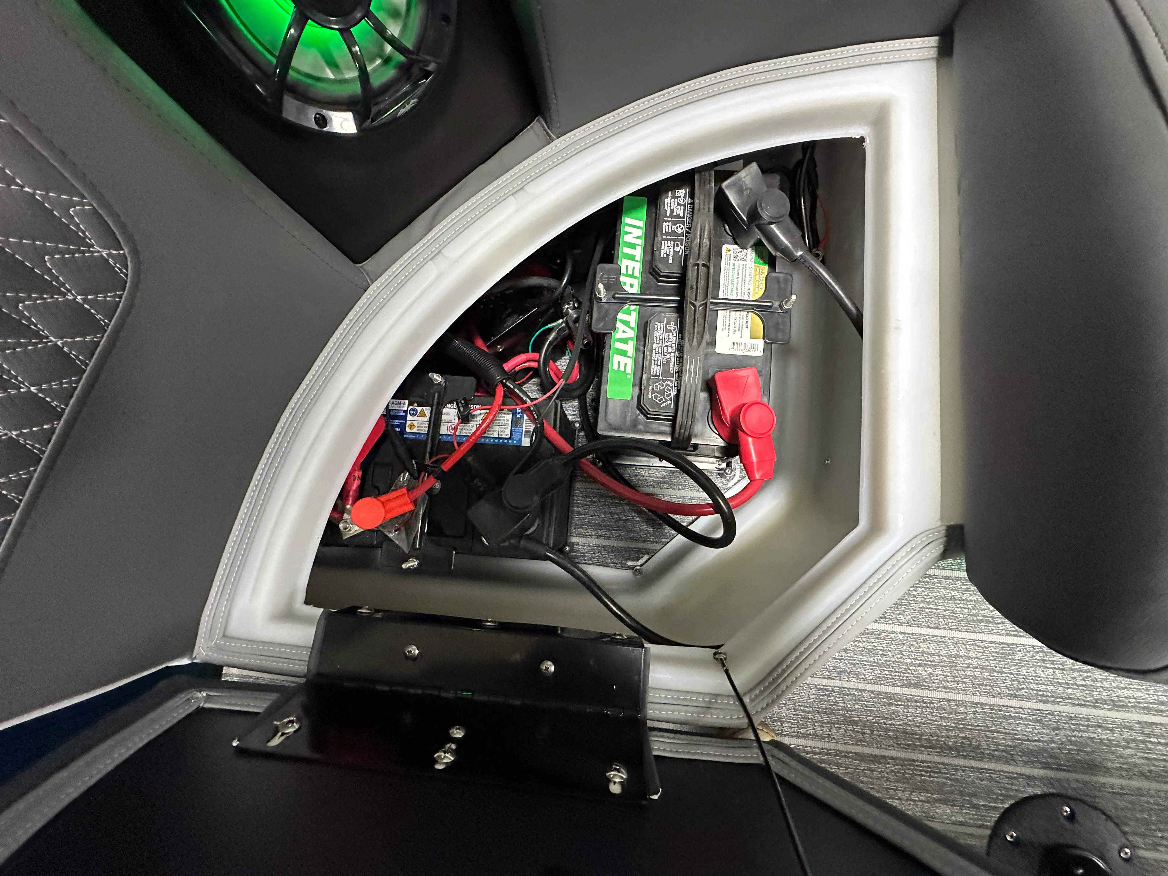 2026 Premier 230SOLARIS Image Thumbnail #20