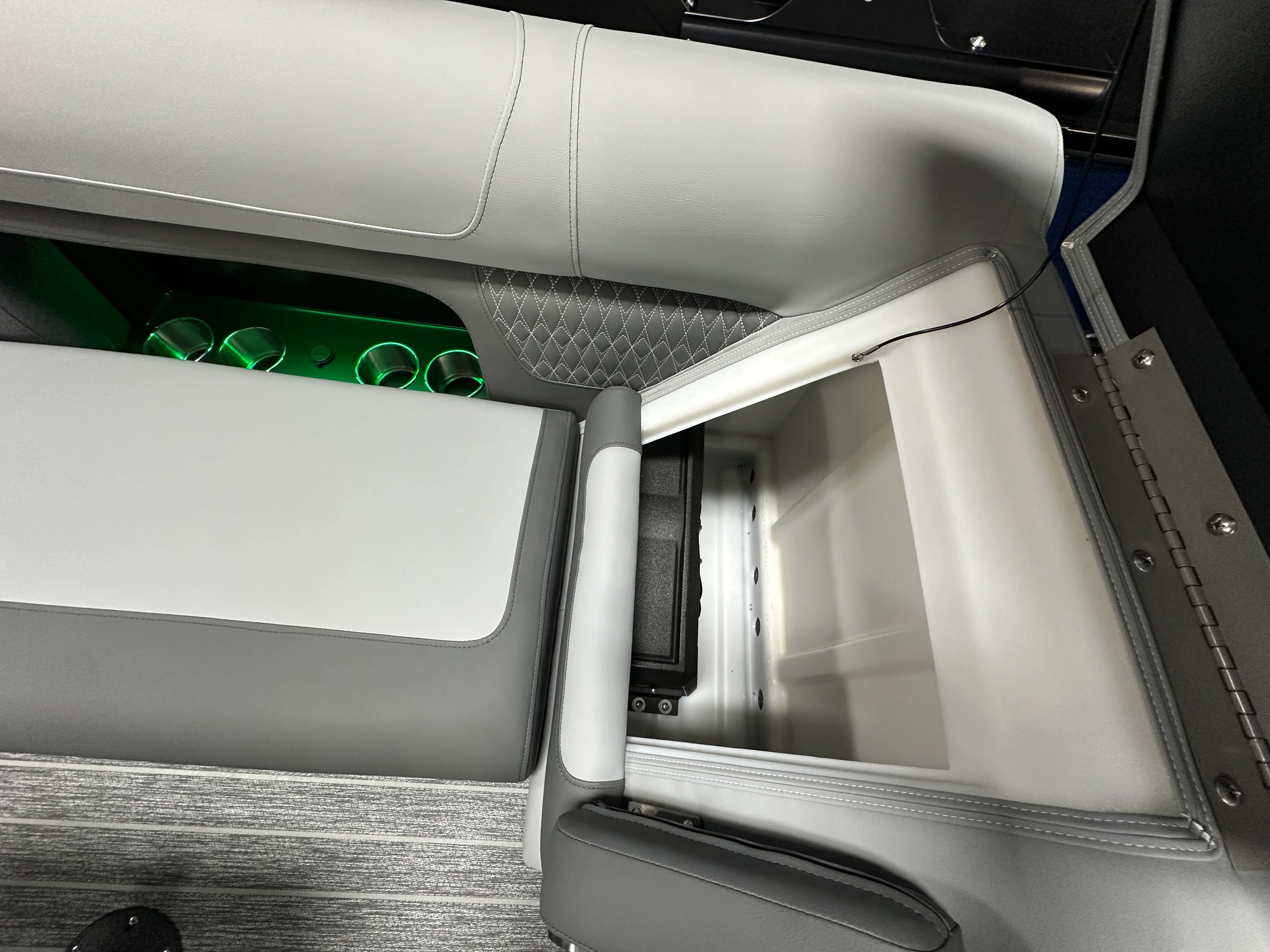 2026 Premier 230SOLARIS Image Thumbnail #28