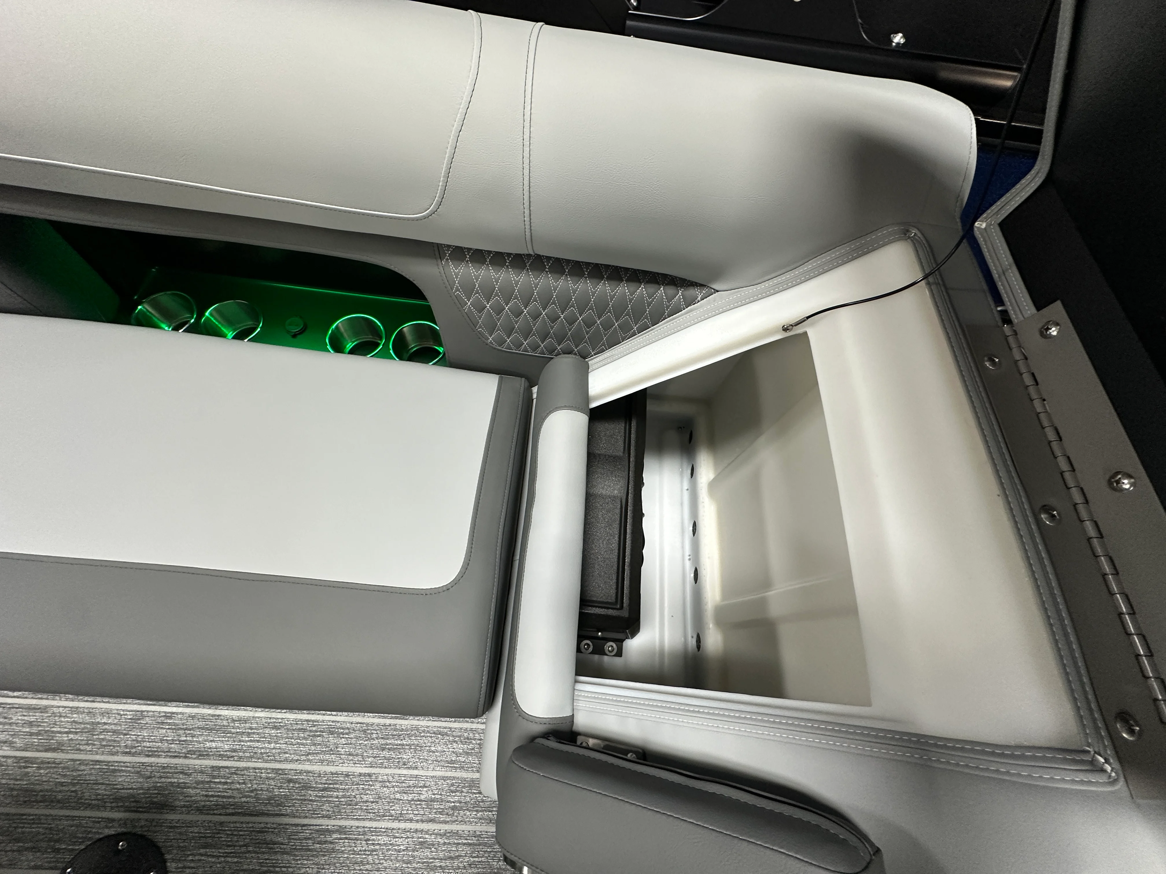 2026 Premier 230SOLARIS Image Thumbnail #28